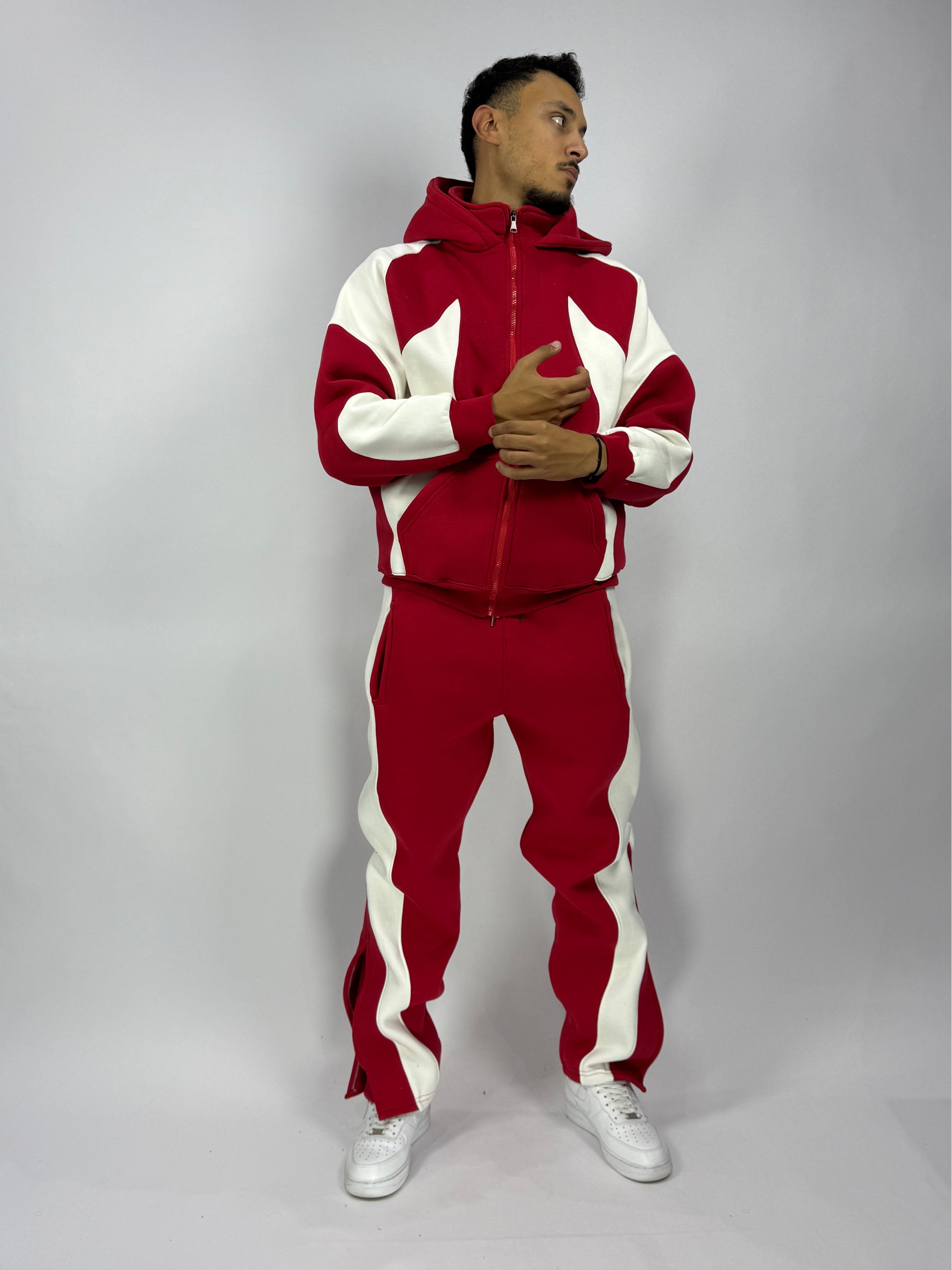 Ensemble Iconic Rouge – Luxe, Confort & Originalité (Stock limité)