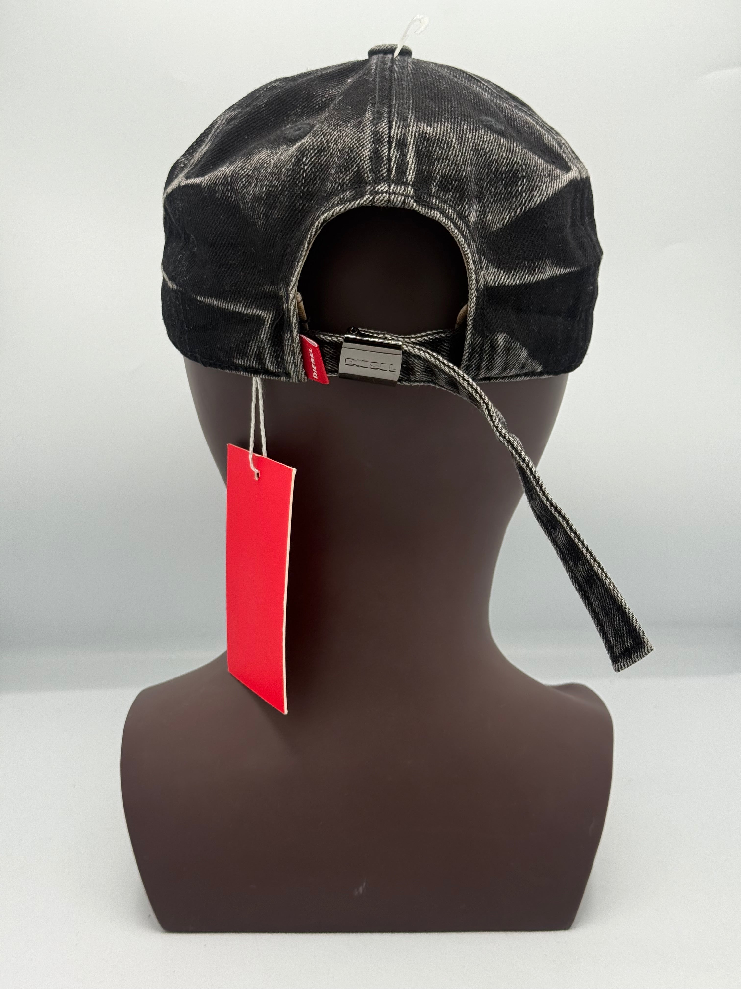 Casquette Classique "Élégance Noire"