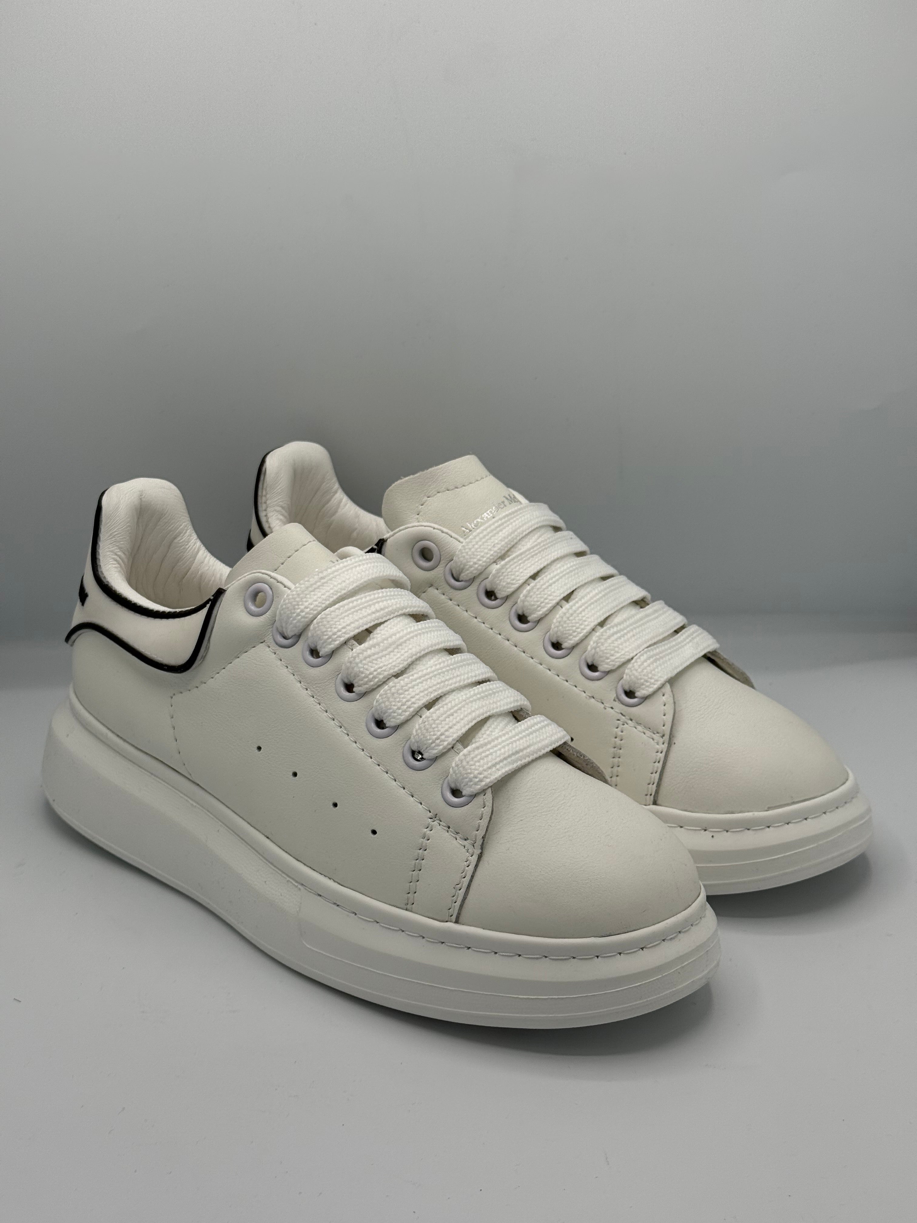 ALEXANDER McQueen