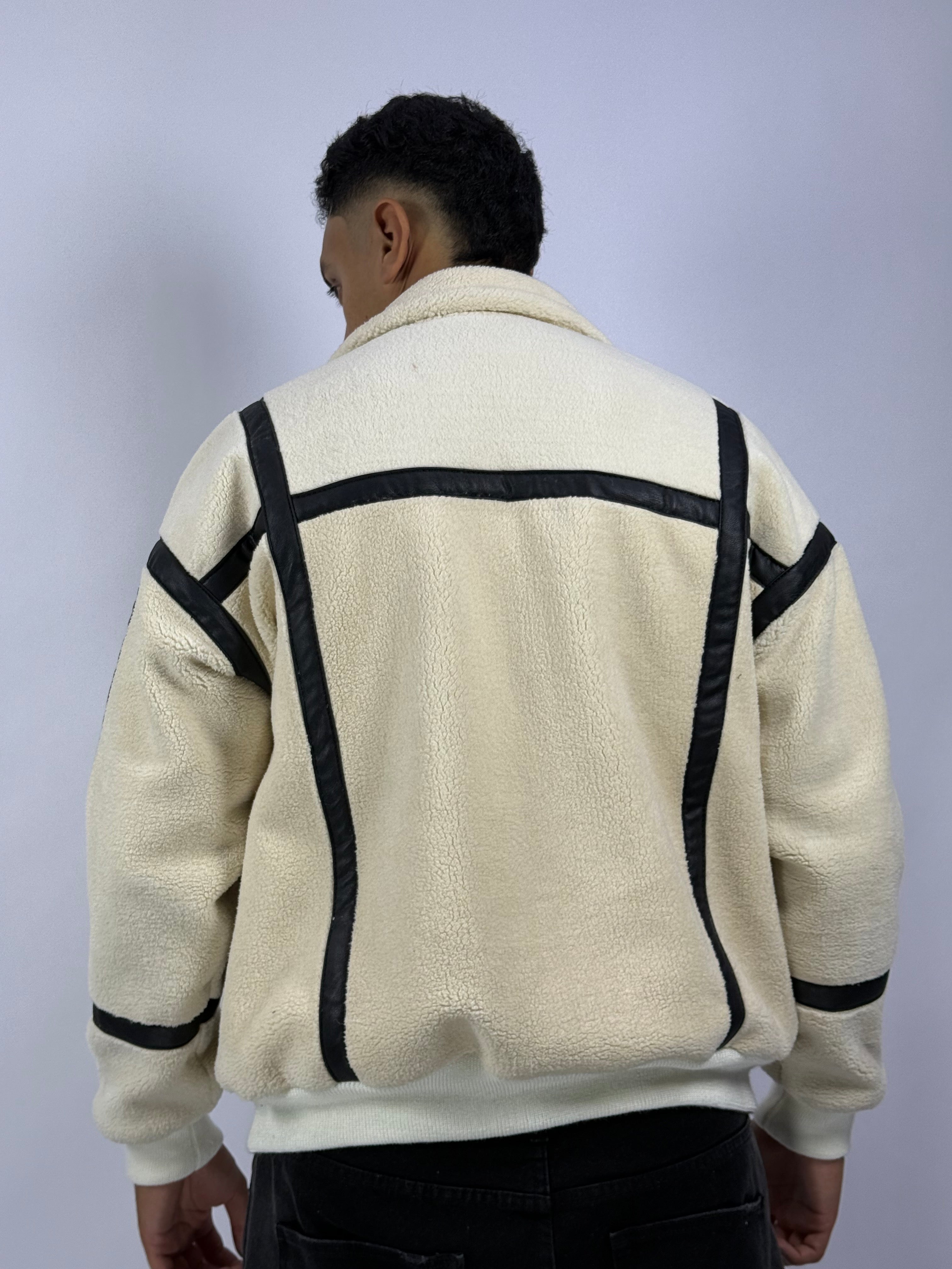 Veste Élégance – Le Classique Intemporel