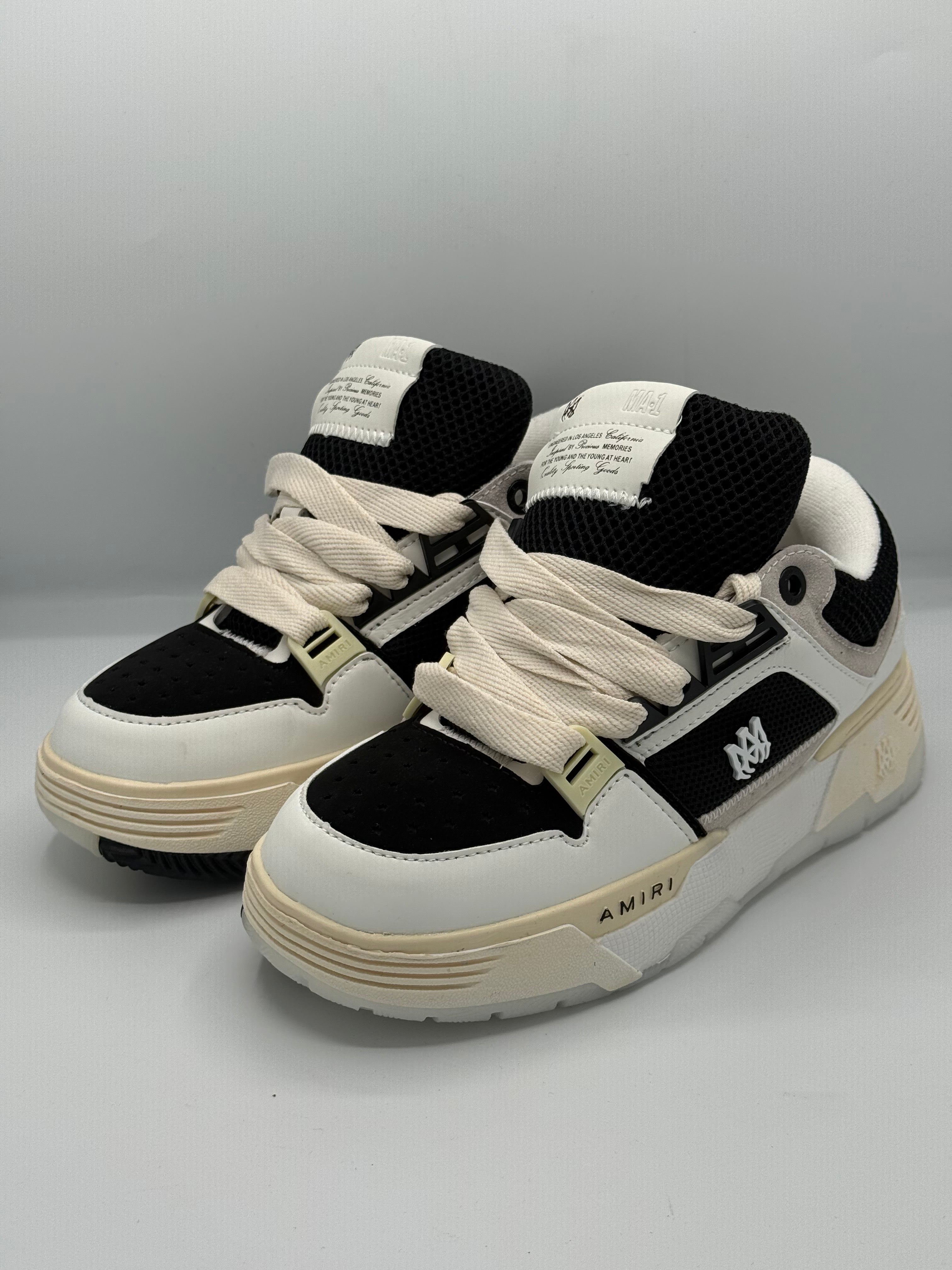 Amiri Sneakers “Black Shadow” – Puissance, Style & Finition Premium
