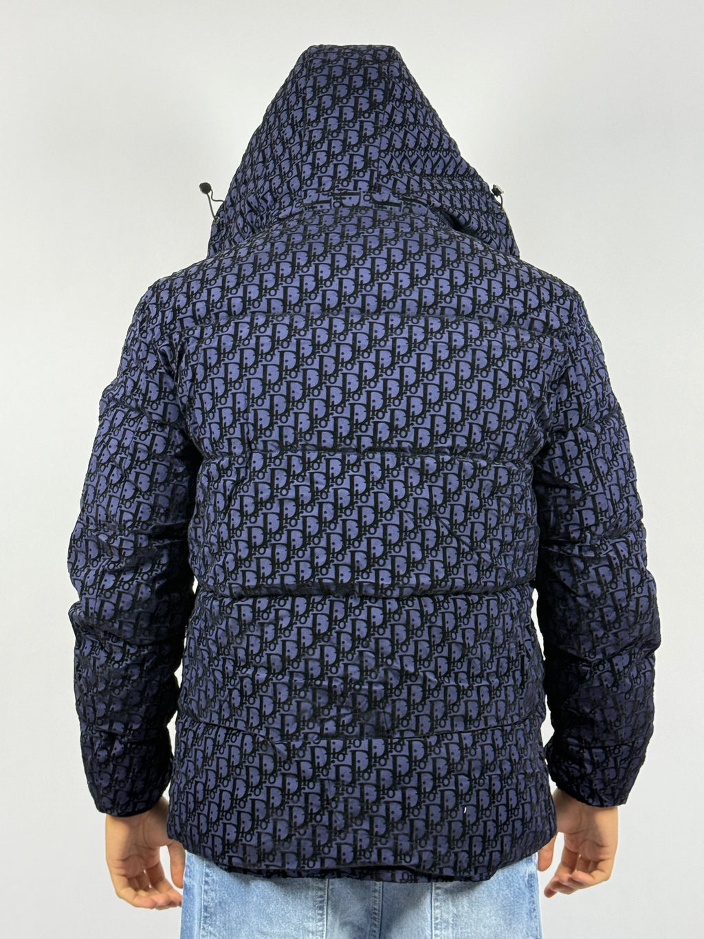 Veste Signature DR Bleu – Design Graphique & Coupe Confort