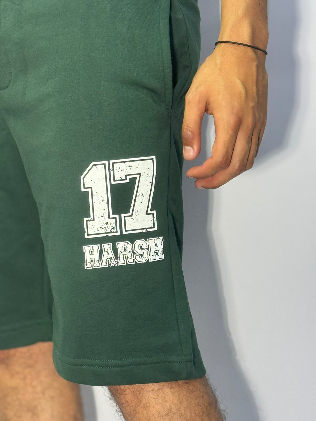 Ensemble Streetwear “17 HARSH” – Oversize Edition (C)