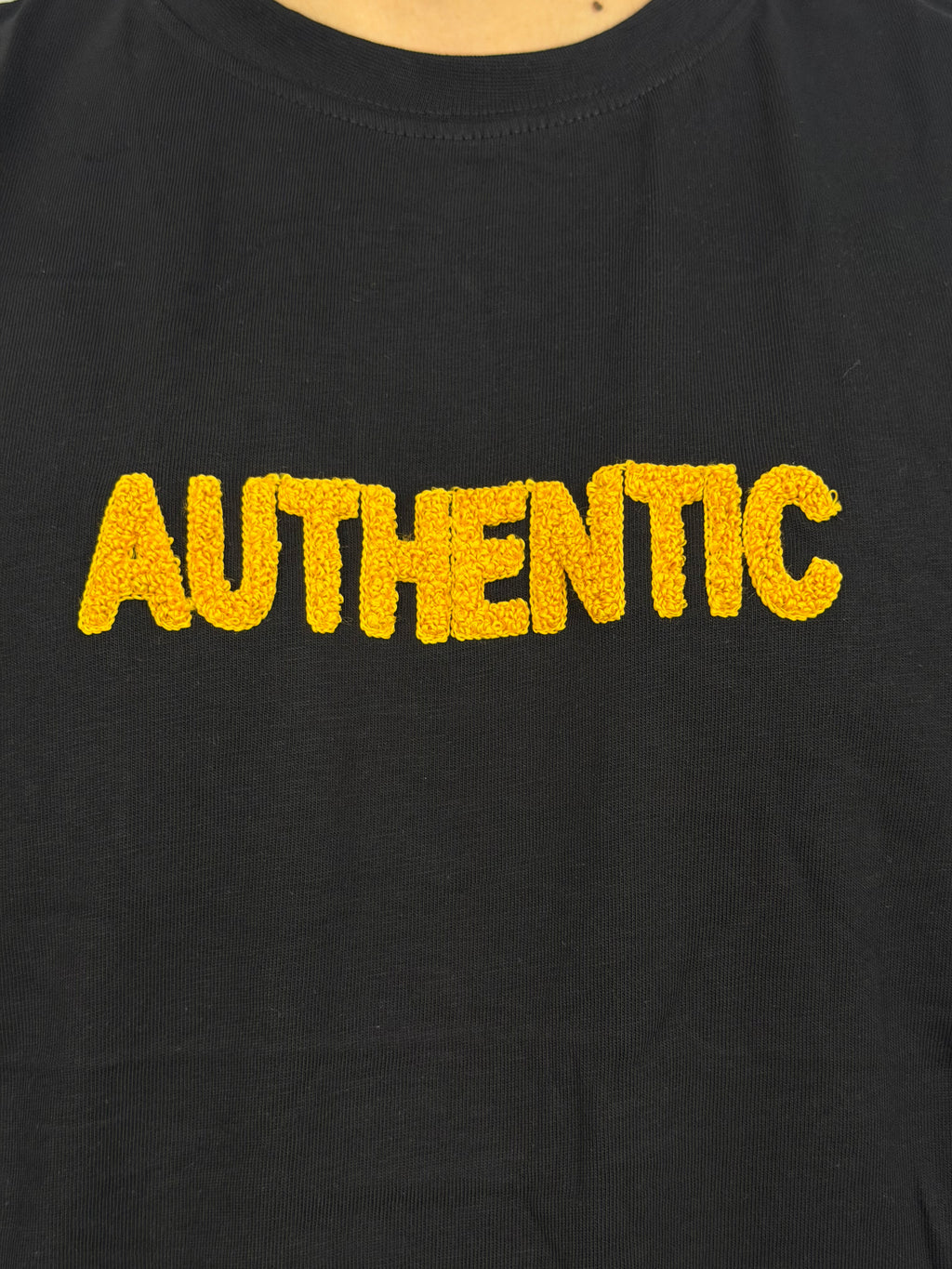 T-shirt ORIGINAL Oversize Noir J – Authentic Statement