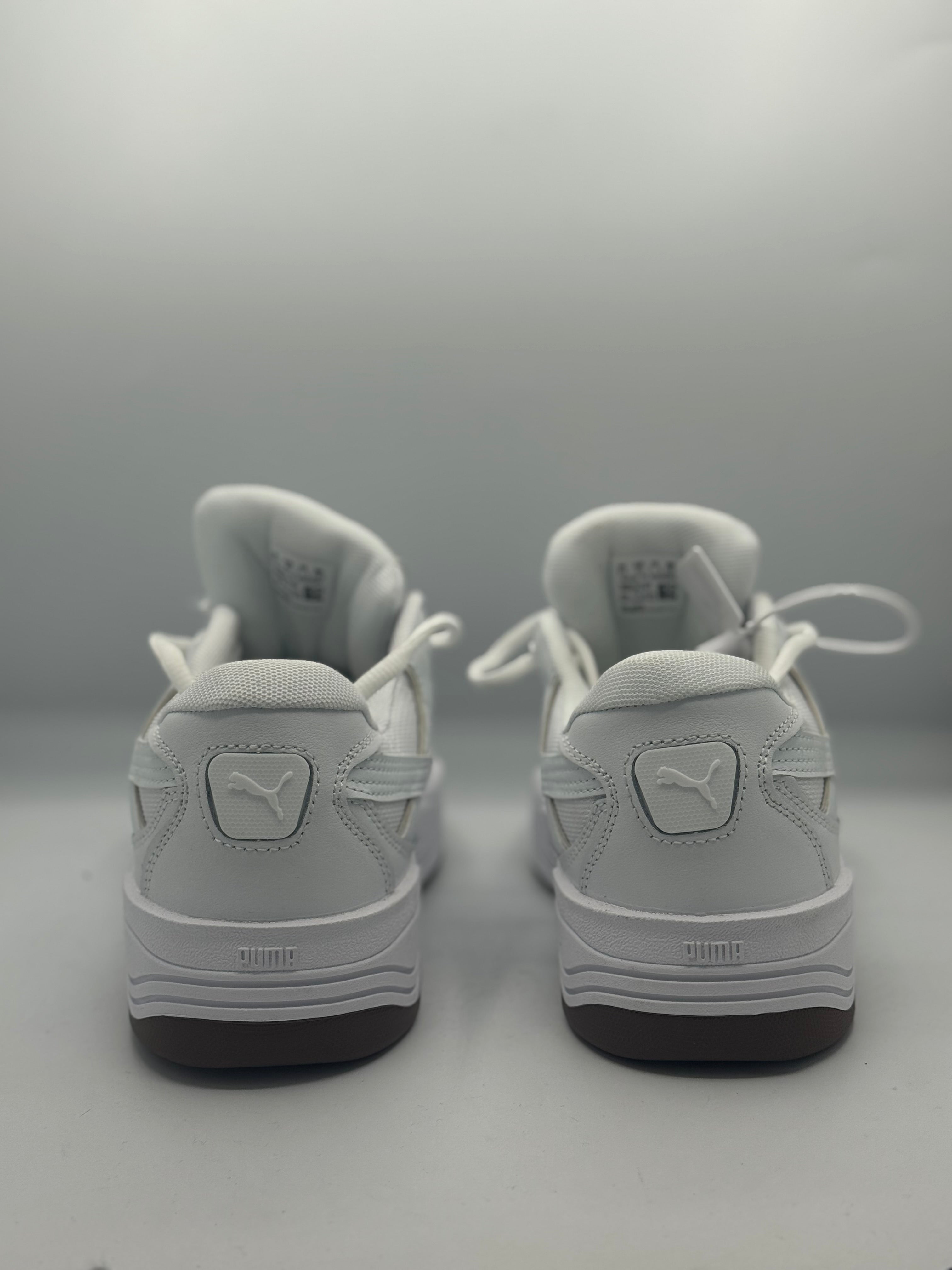 Sneakers Desert Flow – All White Edition