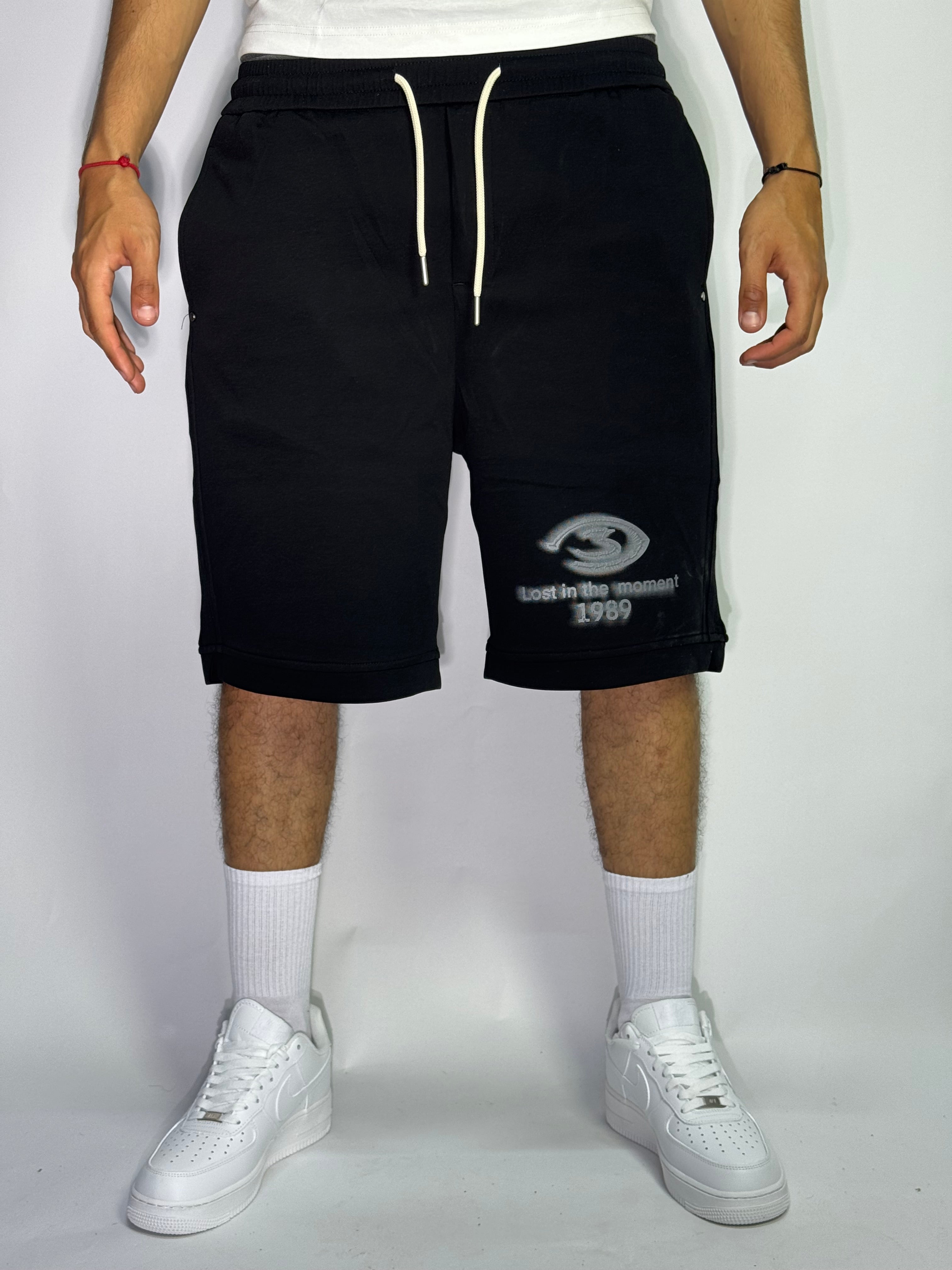 Short Oversize Noir – Essential Streetwear
