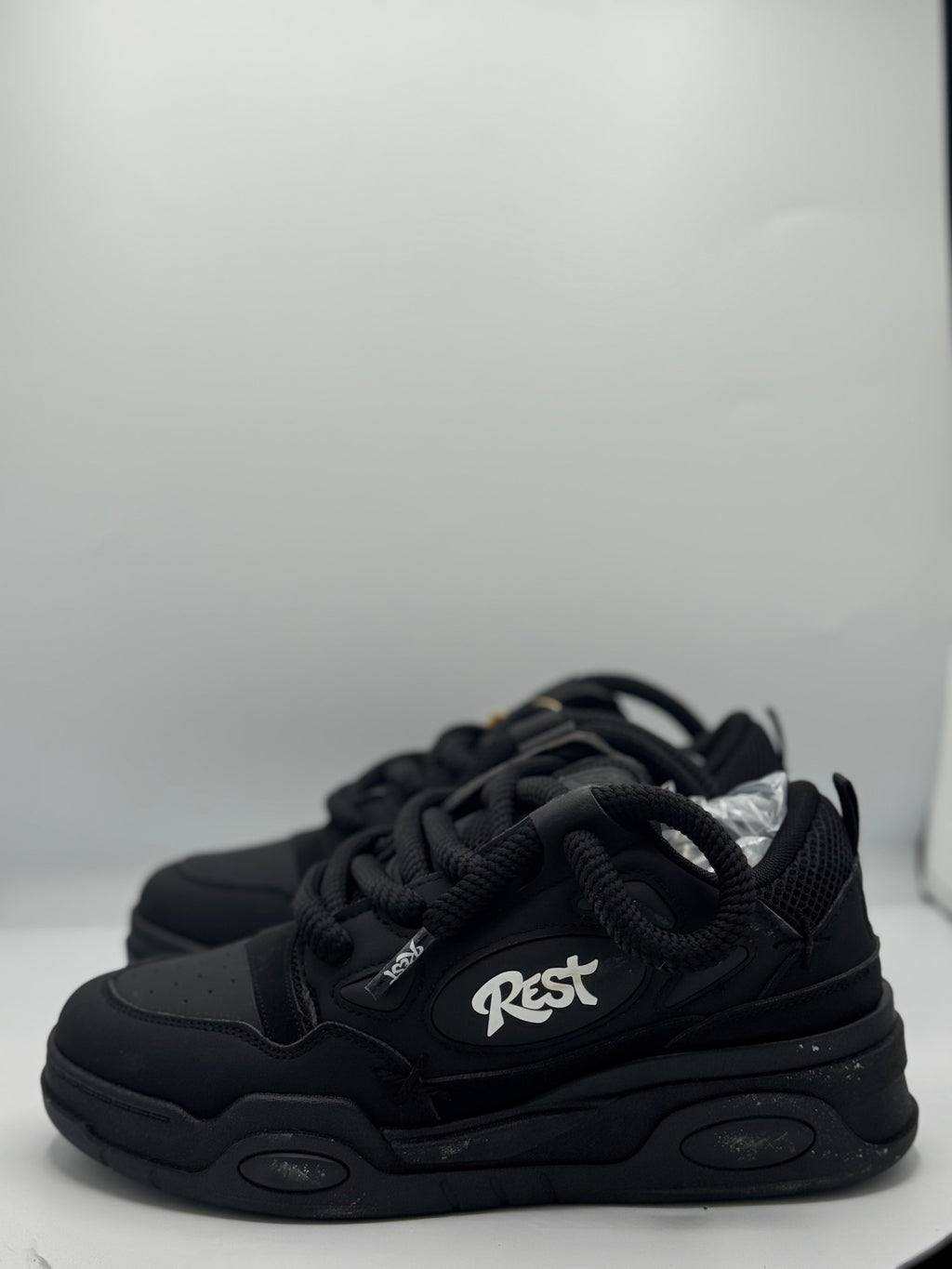 Sneakers ORIGINAL Oversize – Triple Black Edition (B)