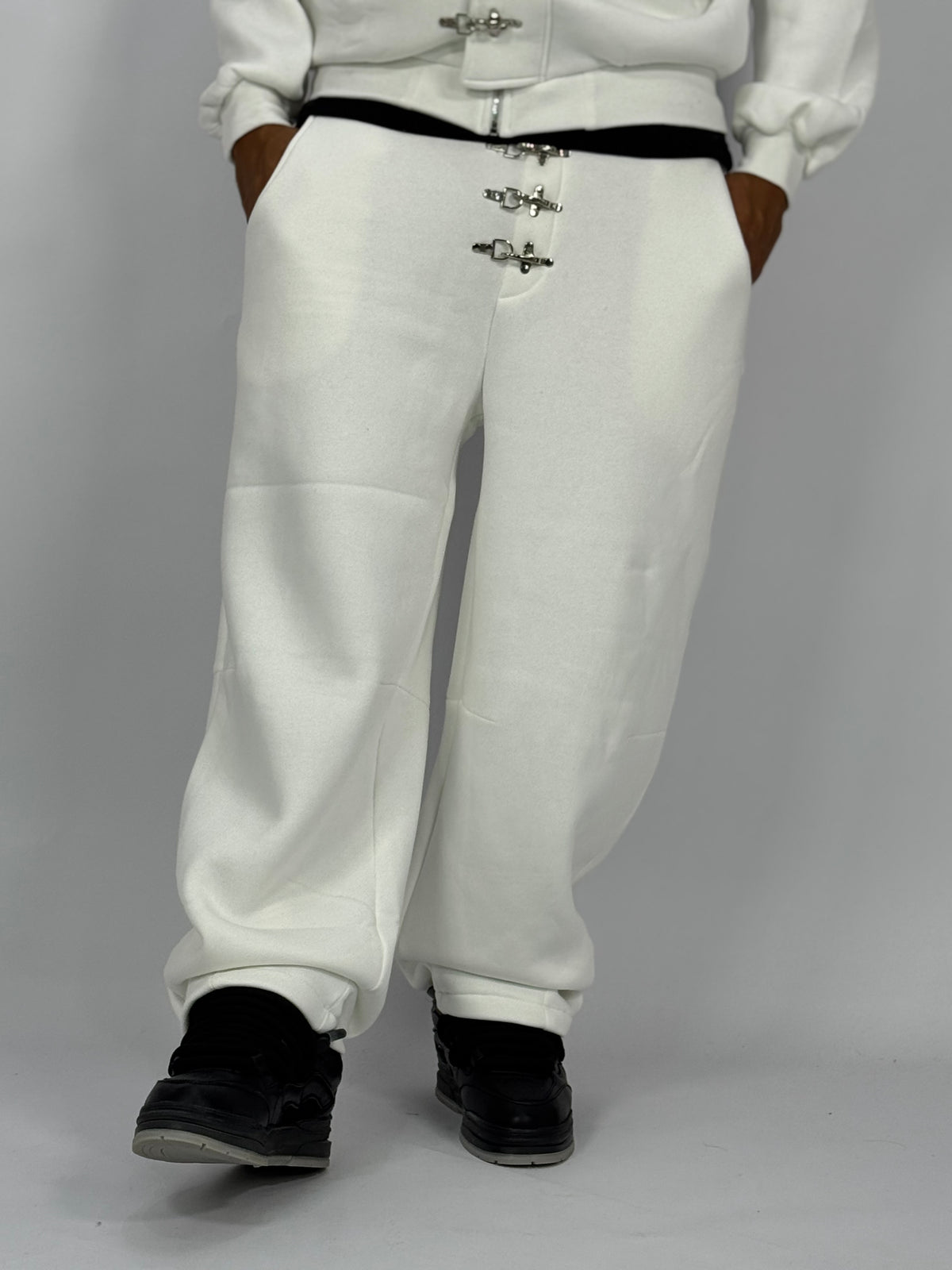 Ensemble Métalliques Blanc à Capuche