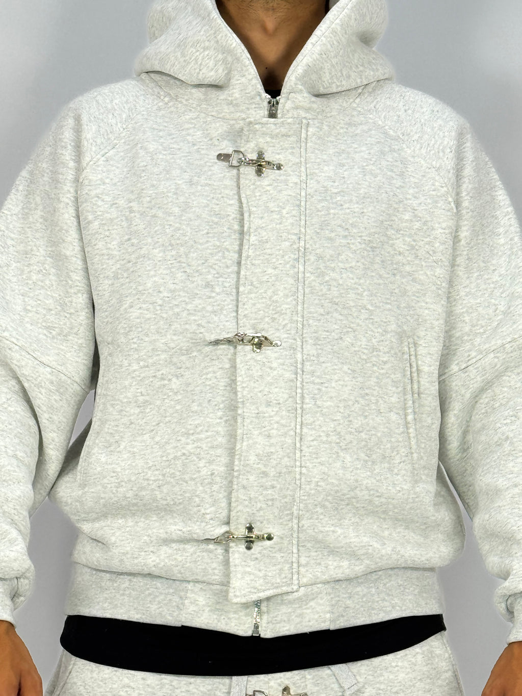 Ensemble Métalliques Blanc à Capuche