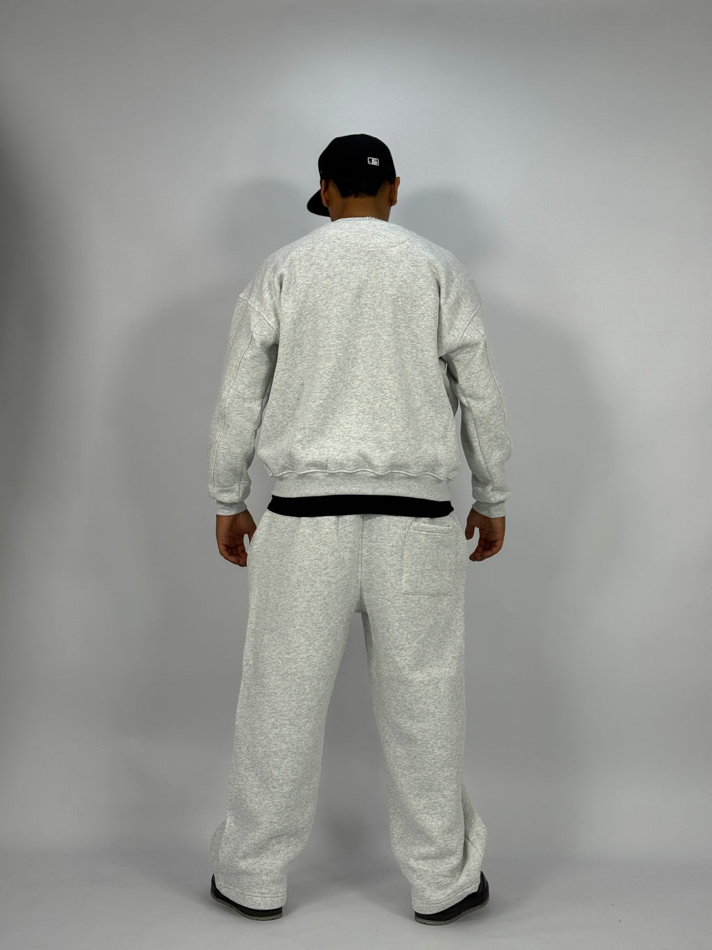 Ensemble Streetwear Oversize Blanc – Sweat & Pantalon