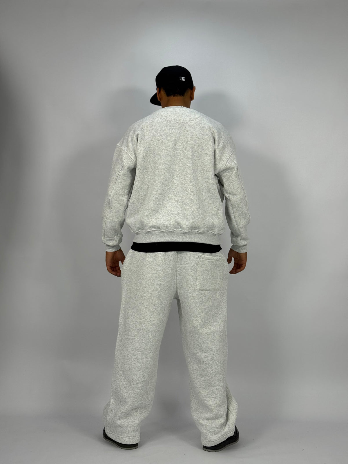 Ensemble Streetwear Oversize Blanc – Sweat & Pantalon
