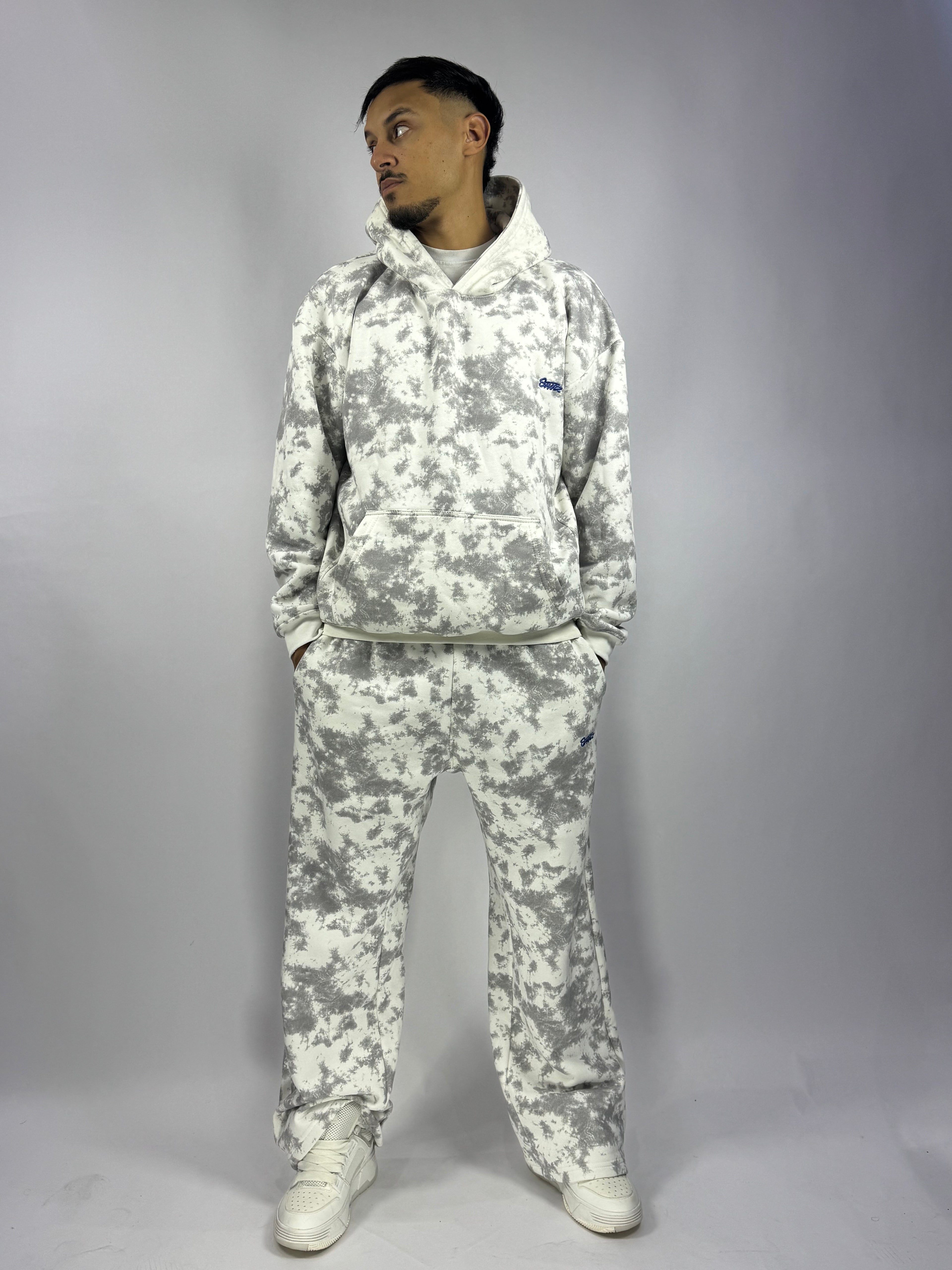 Ensemble Hoodie Blanc STWD – Confort Premium & Style Urbain