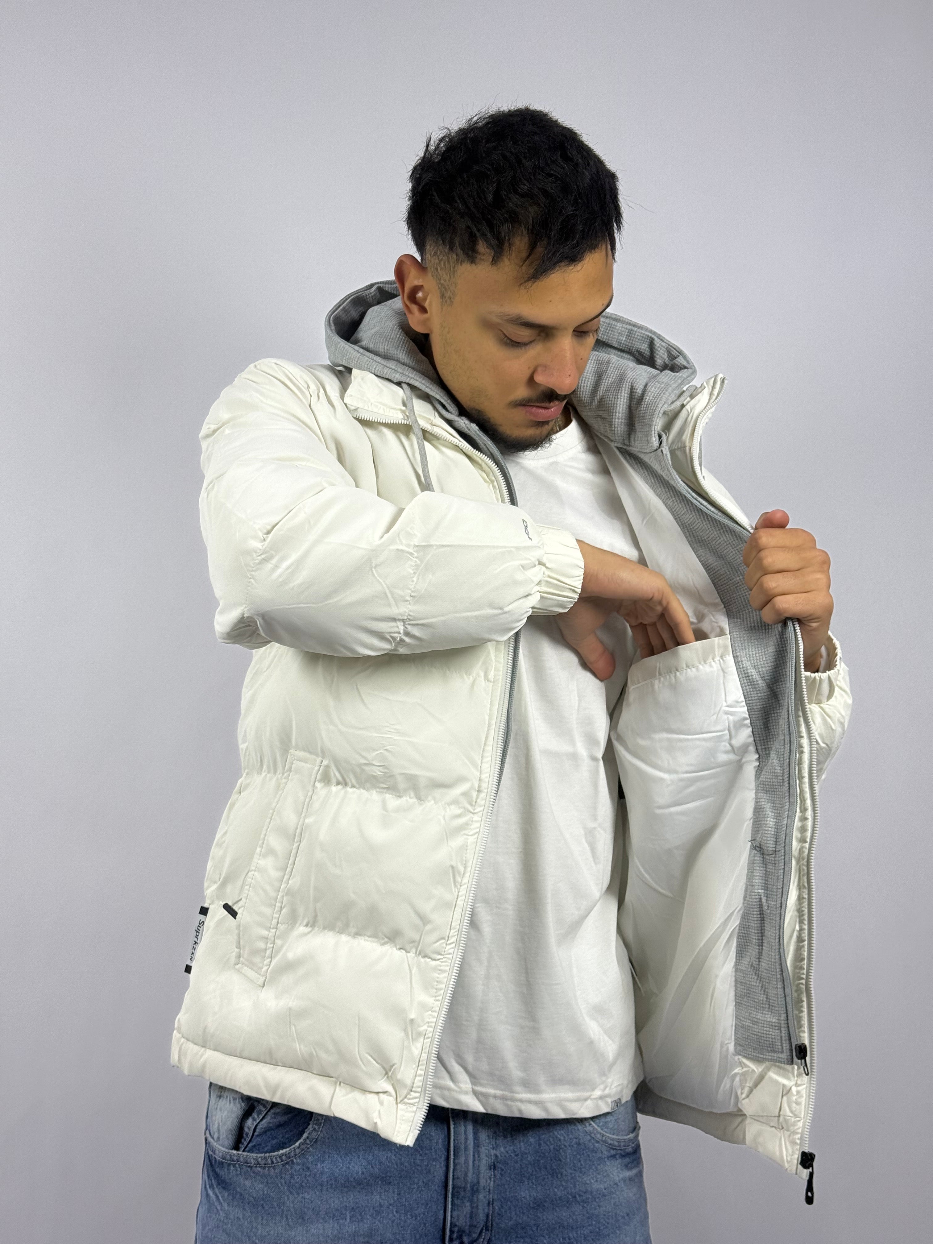 Veste Street à Capuche Blanche – Confort & Protection Quotidienne