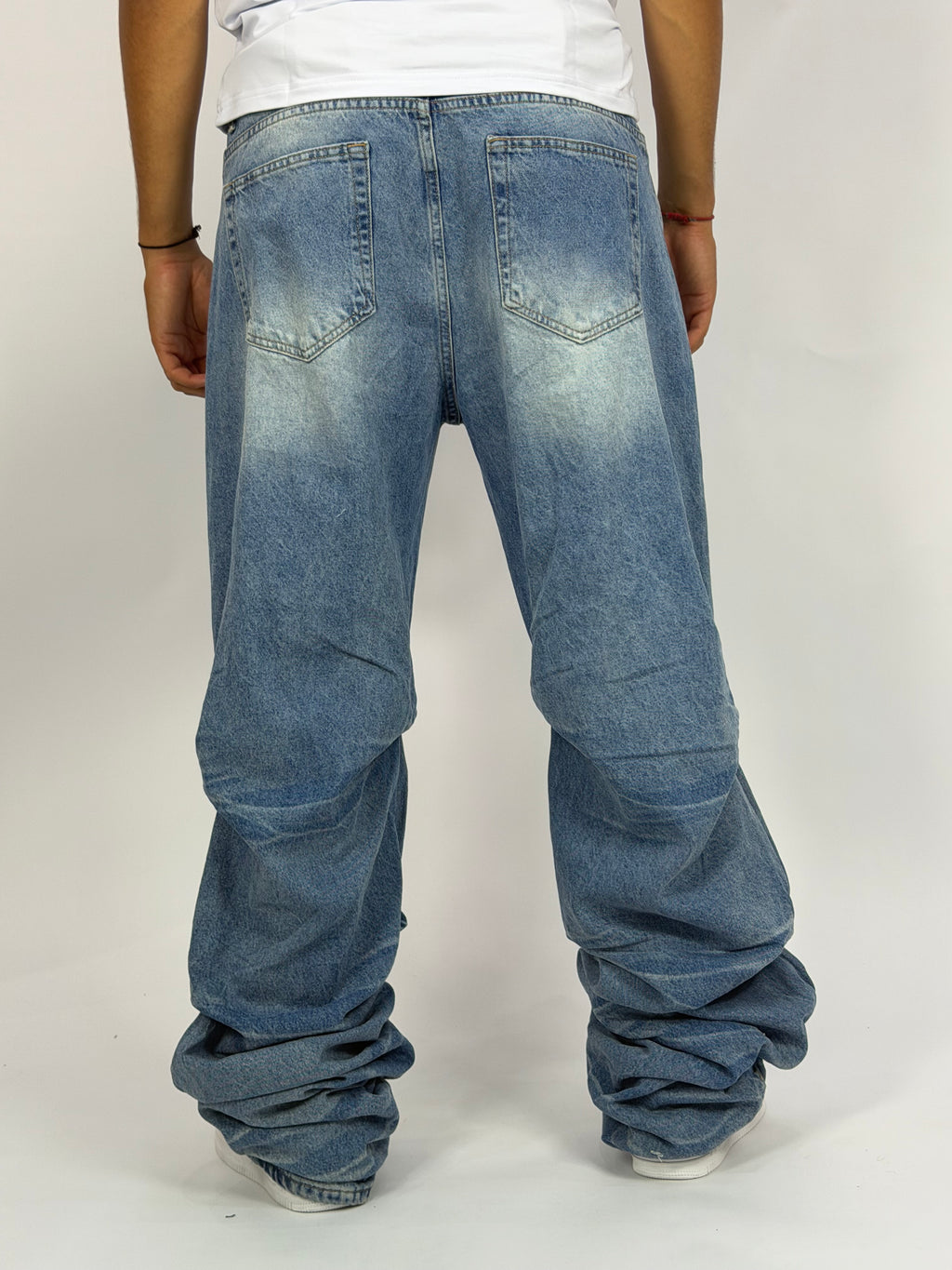 Jeans Denim Oversize Destroy – Light Blue Washed Edition