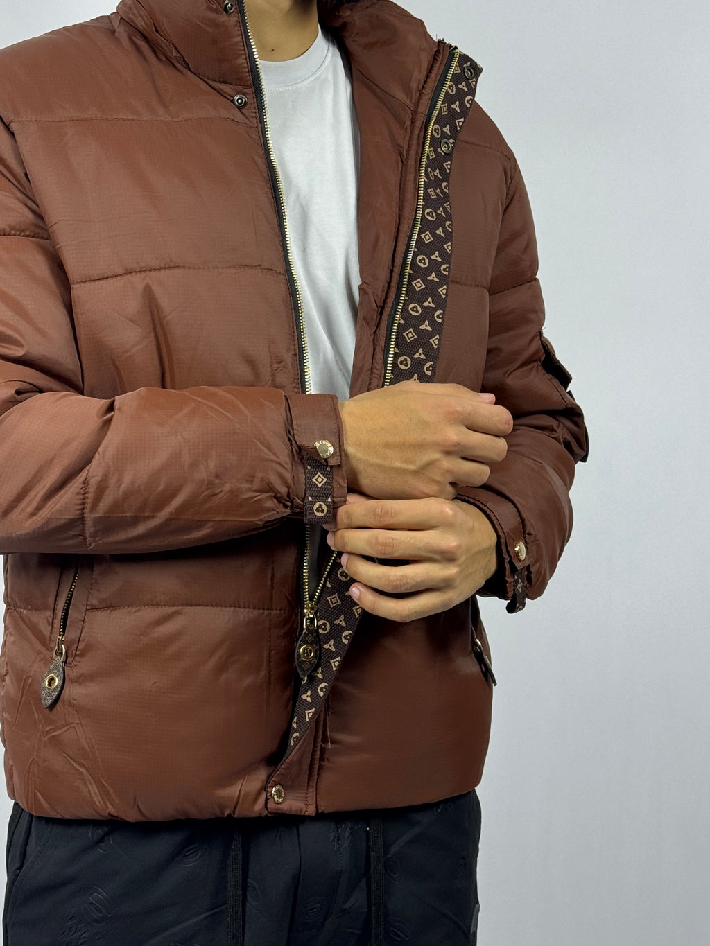 Doudoune Homme Marron Intense – Confort Matelassé & Finition Élégante