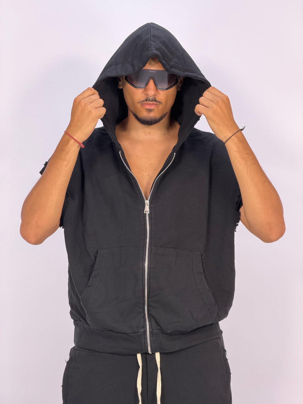Ensemble “SAND WAVE” Noir  – Hoodie Sans Manches + Short Summer Fit