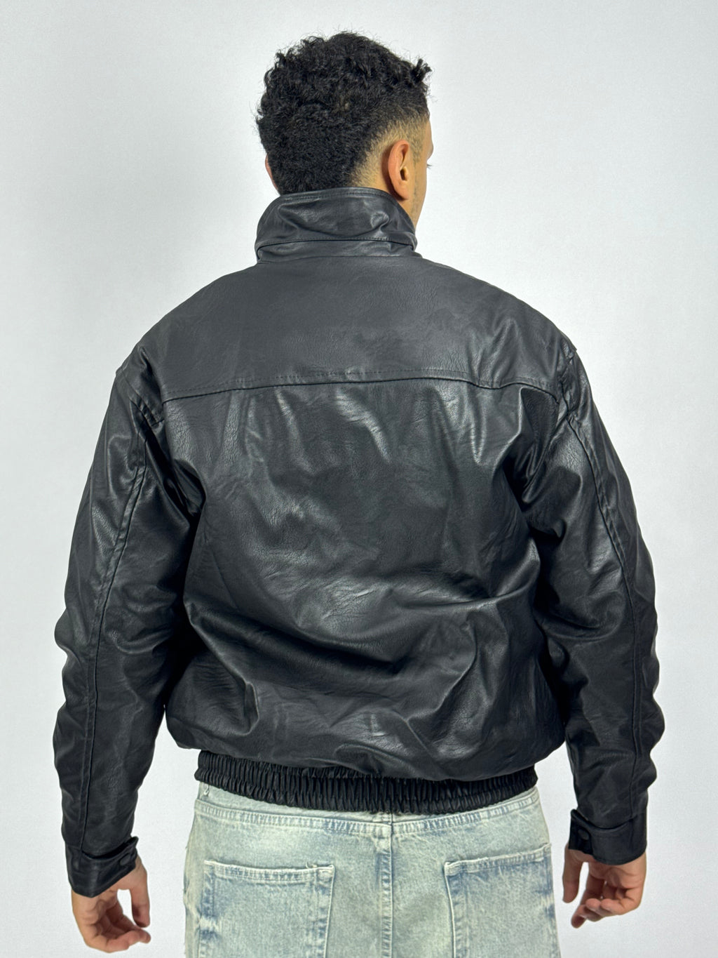 Veste Cuir Master – 1ʳᵉ Qualité & Style Intemporel