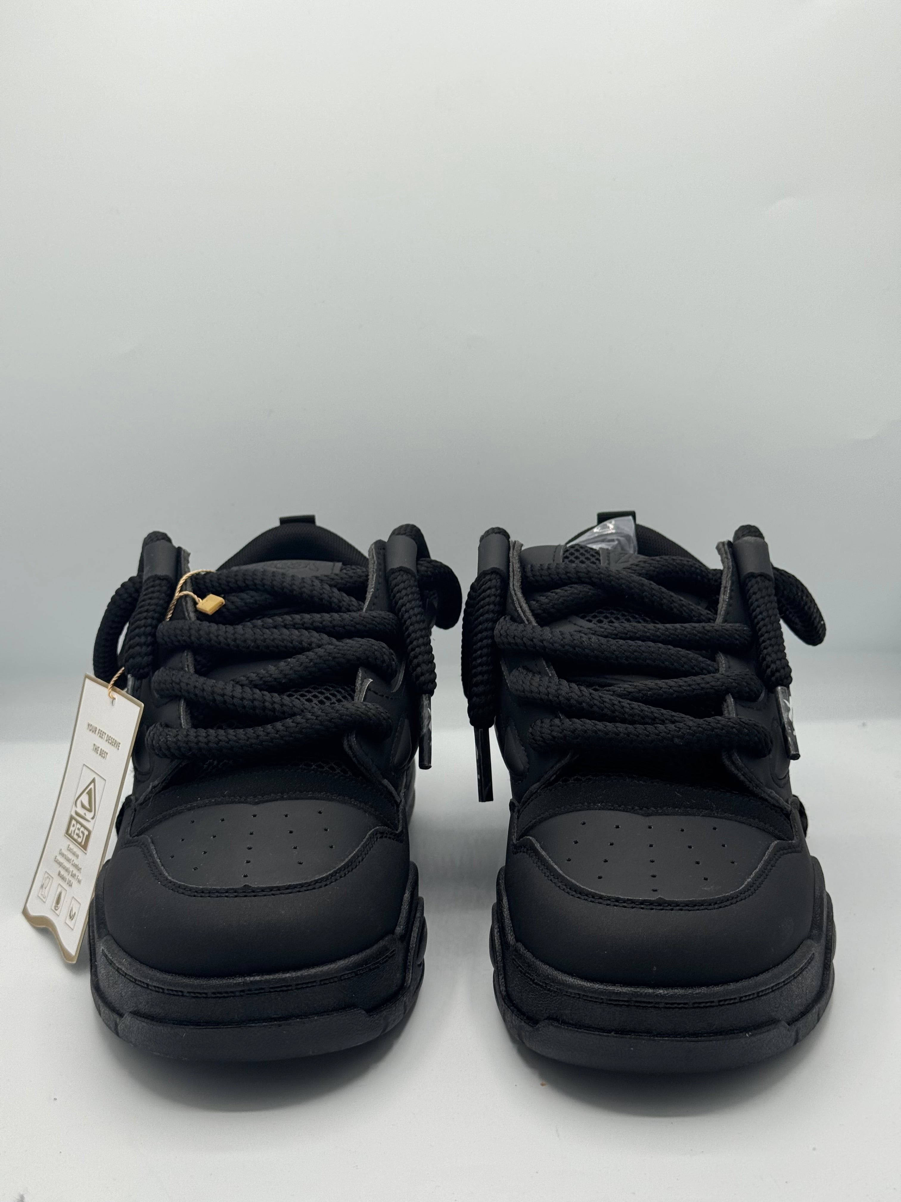 Sneakers ORIGINAL Oversize – Triple Black Edition (B)
