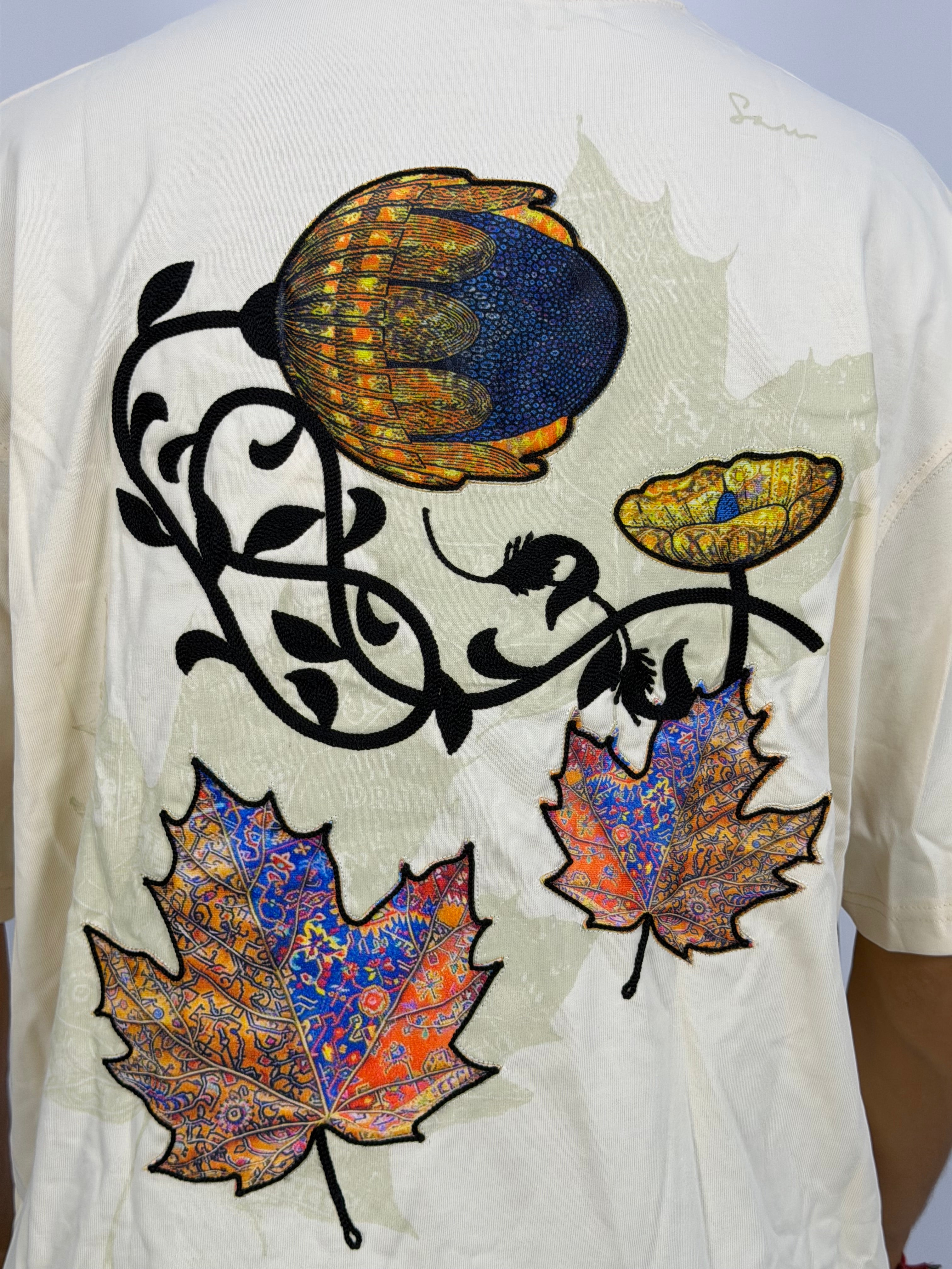 T-shirt Oversize Blanc – Autumn Leaf Signature