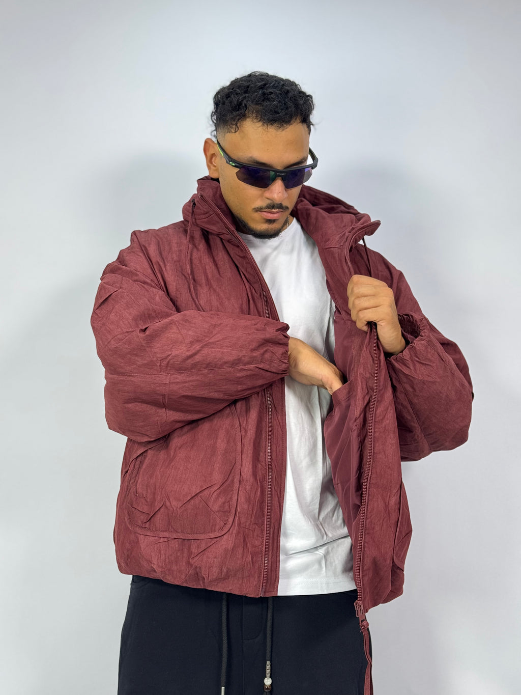 Veste Parka Homme Rouge Terre – Volume Utility à Capuche