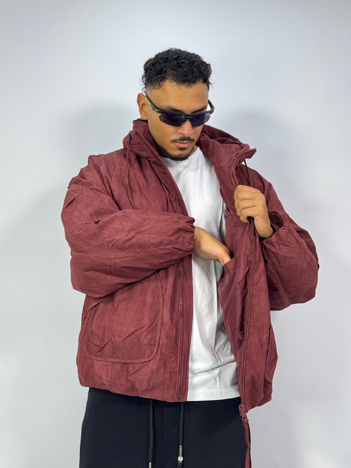 Veste Parka Homme Rouge Terre – Volume Utility à Capuche