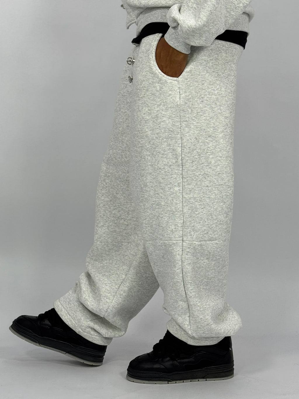 Ensemble Métalliques Blanc à Capuche