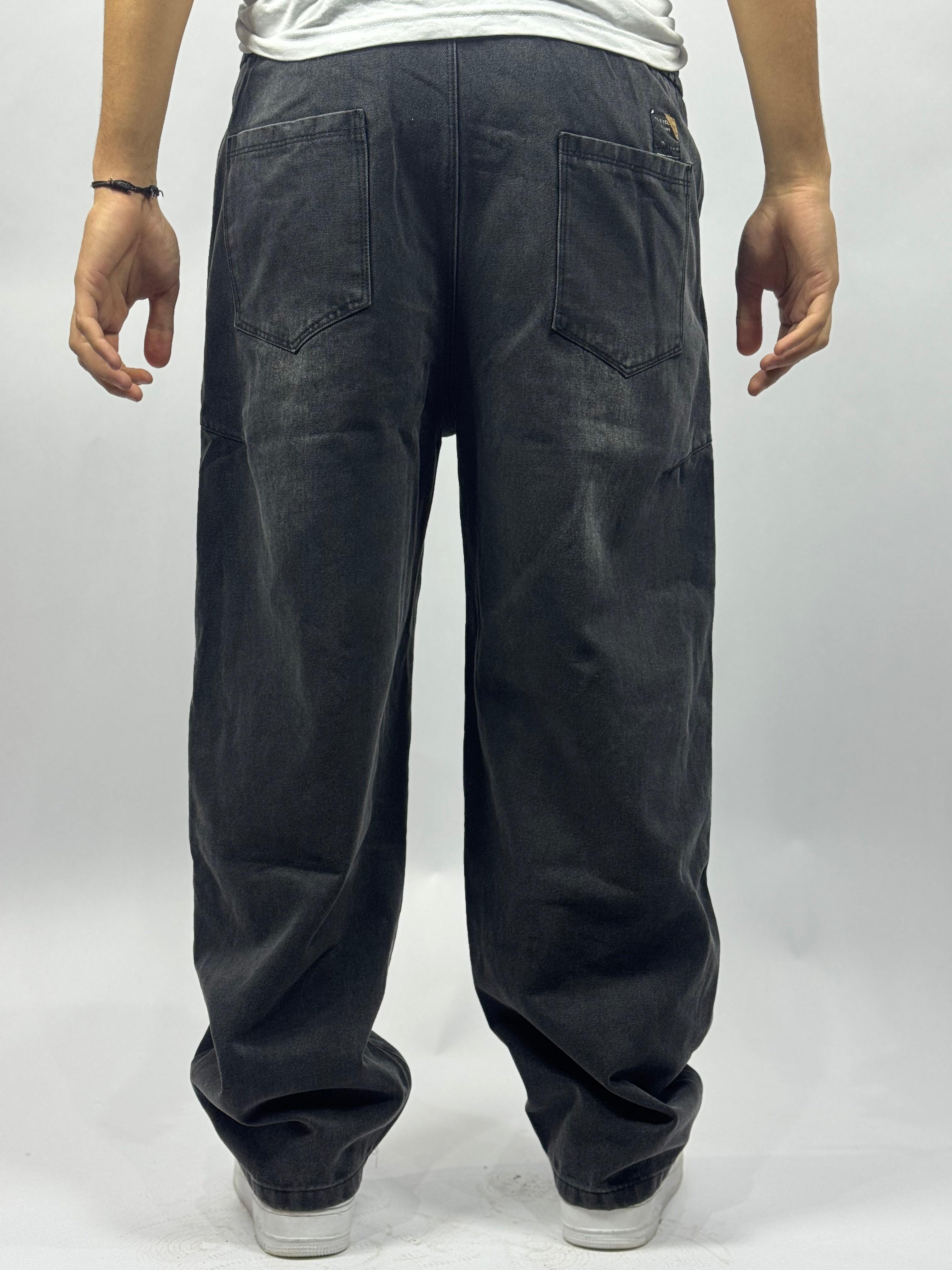 Jogging Homme Noir Foncé – Coupe Confort & Style Minimal