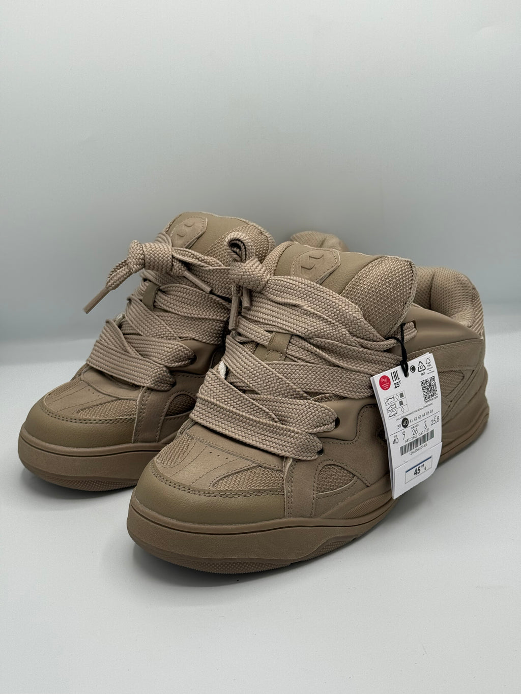 Sneakers “Desert Vision” – Look Neutre & Style Street Luxe