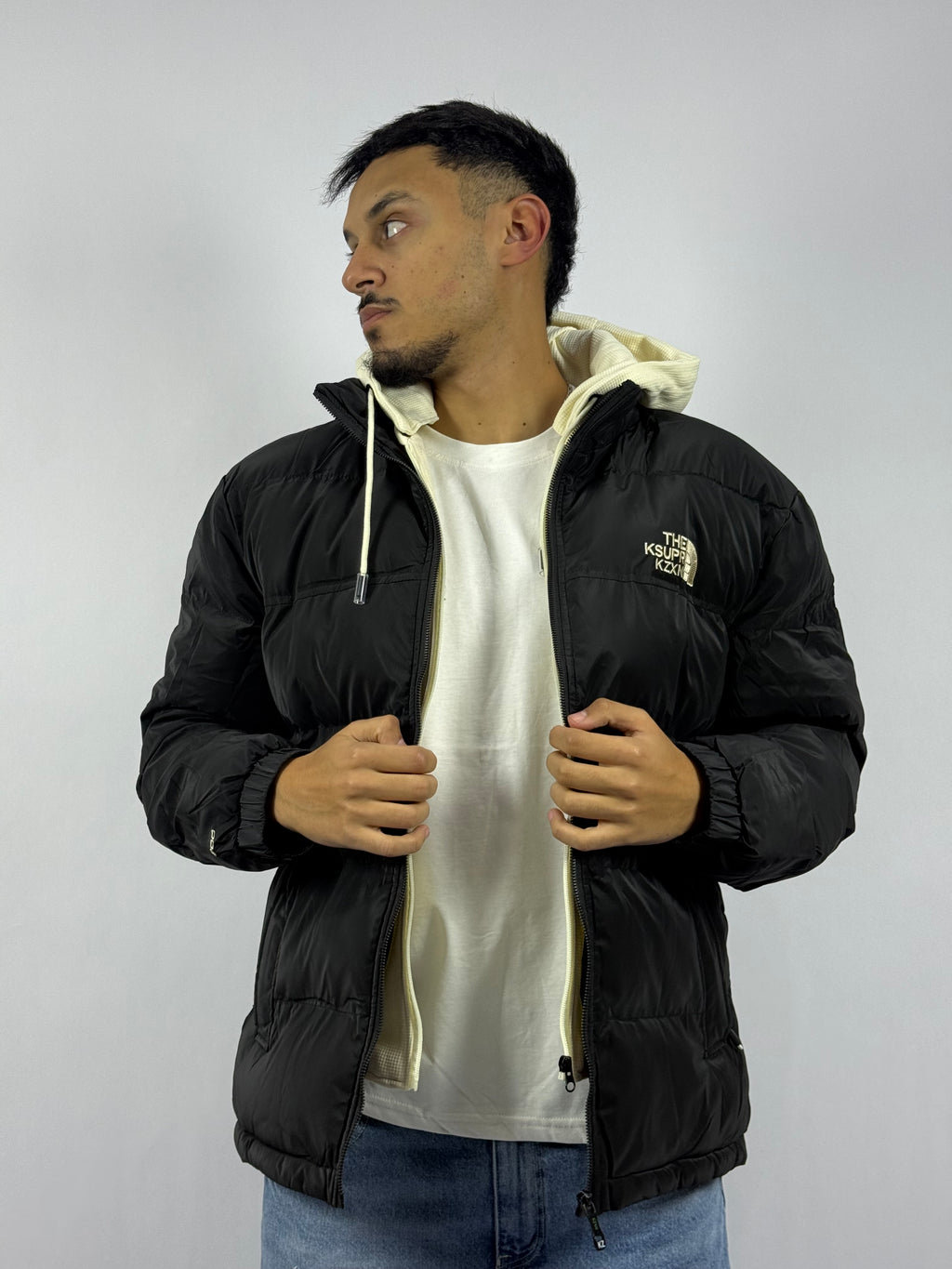 Veste Street à Capuche Noir – Confort & Protection Quotidienne