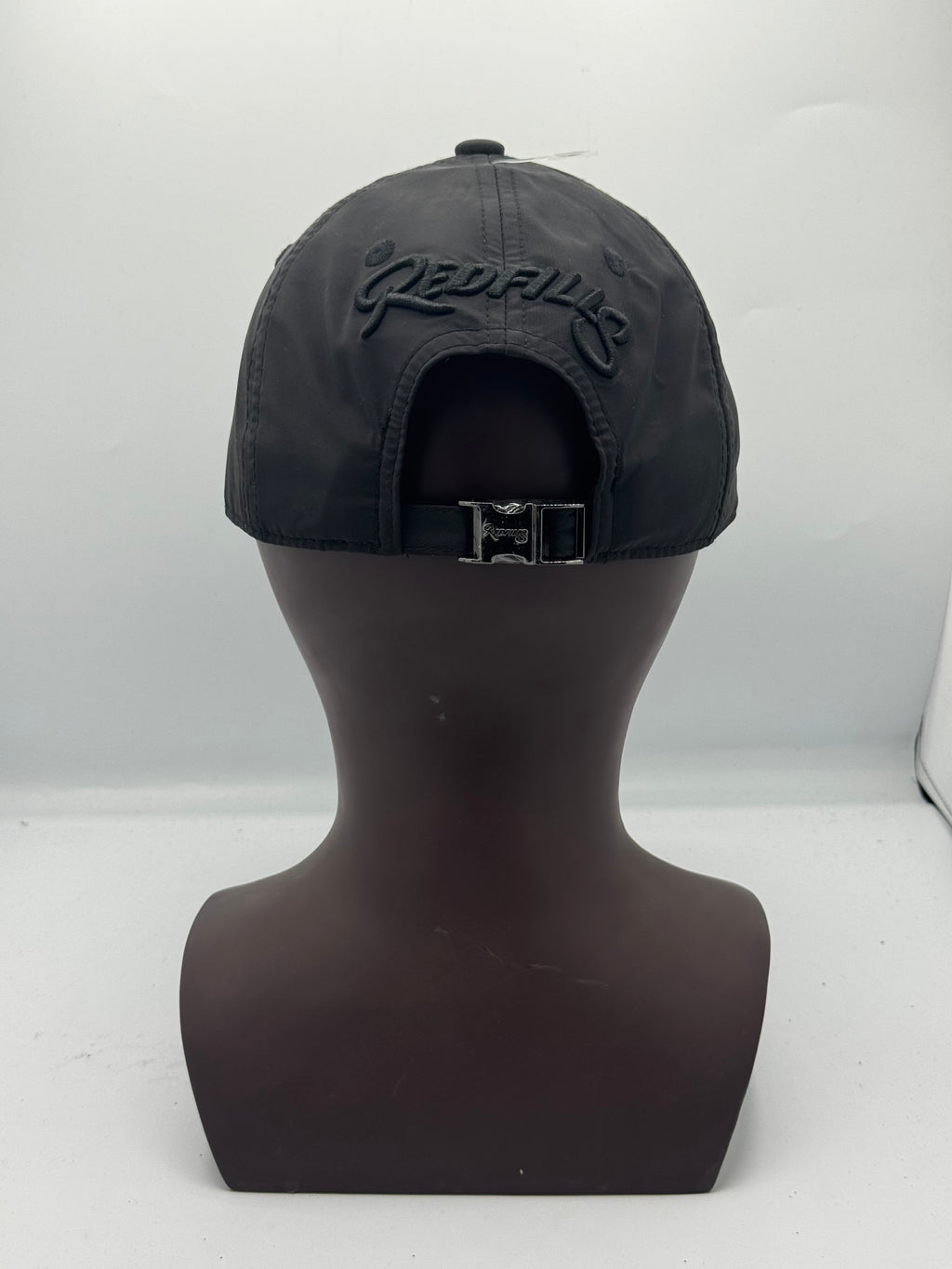 Casquette Shadow Crest – Black Signature Edition