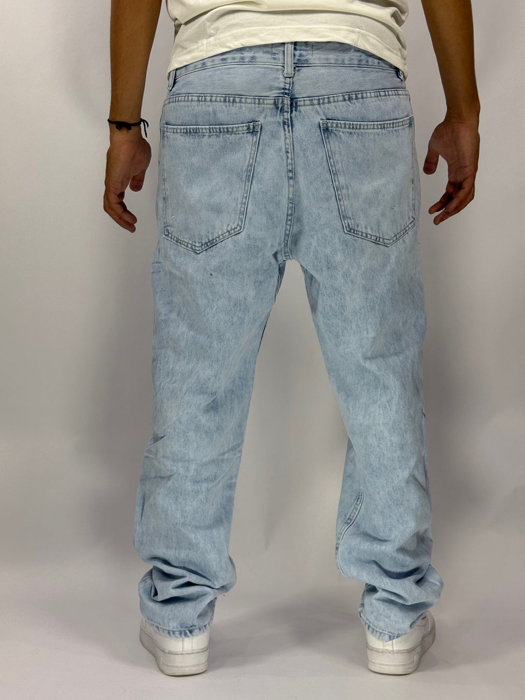 Jeans 1ʳᵉ Qualité – Style, Confort et Élégance ( D )