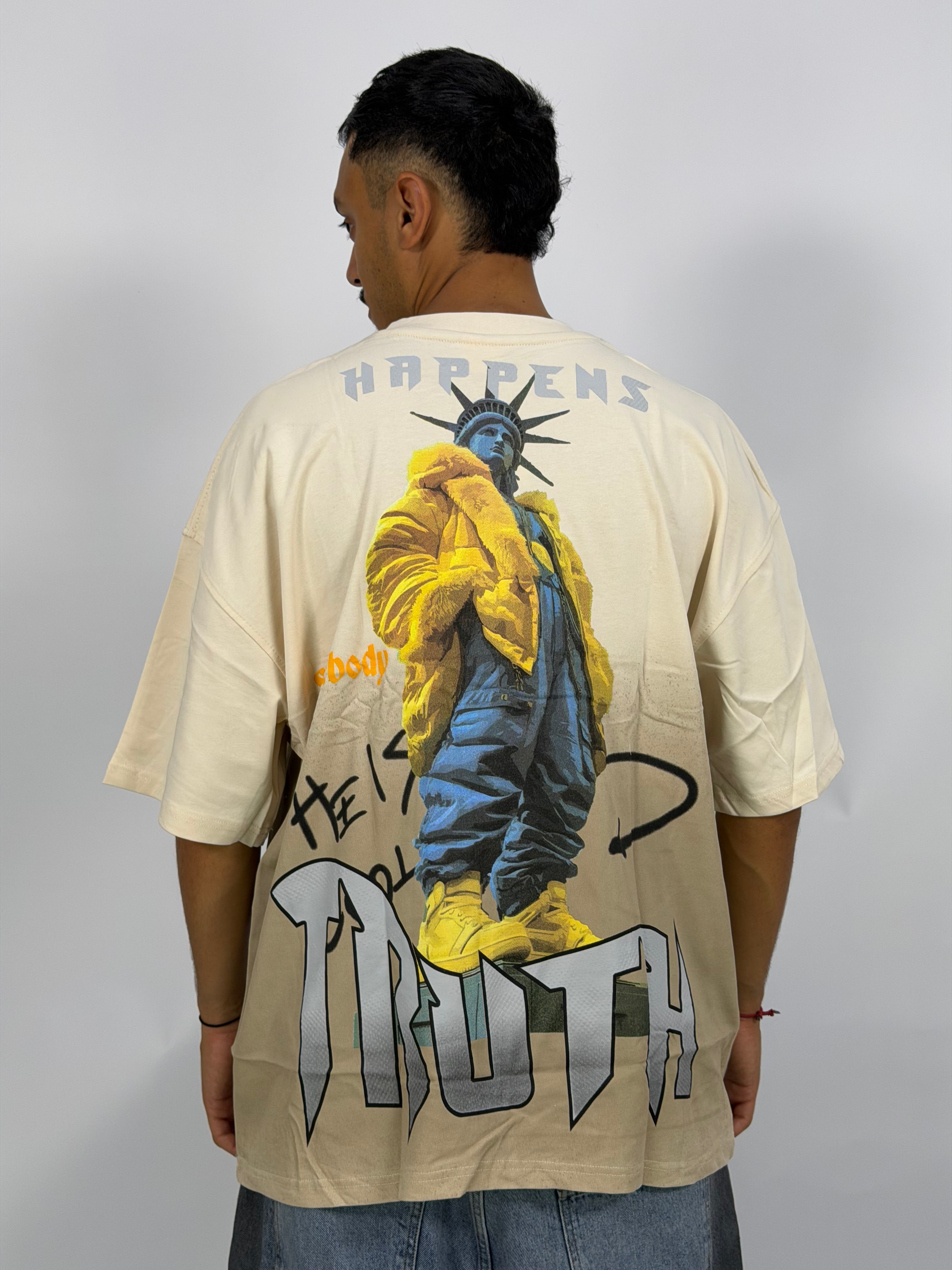 T-shirt ORIGINAL Oversize Ecru – TRUTH Street Graphic Edition
