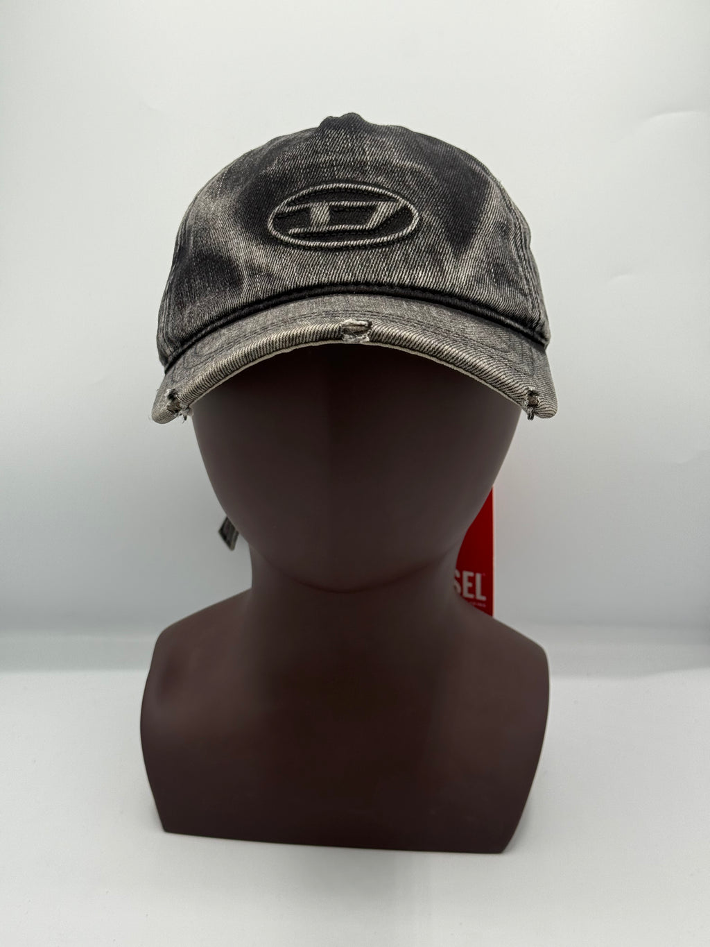 Casquette Classique "Élégance Noire"