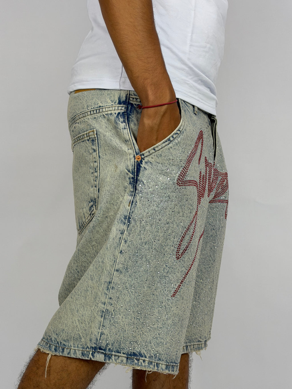 Short Jean Oversize “SURVIVER” bleu C – Streetwear Premium