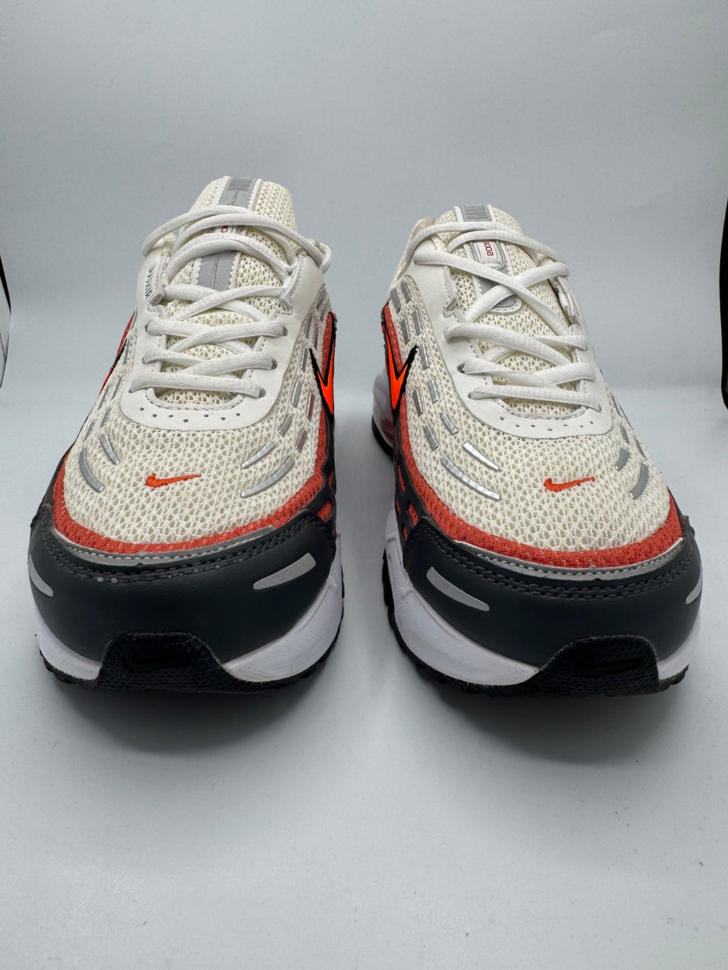 NK AIR MAX Orange Détails