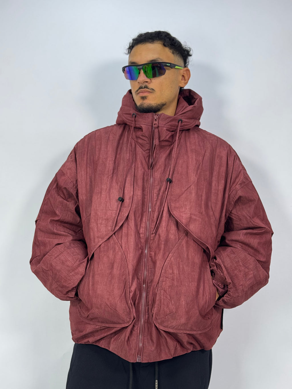 Veste Parka Homme Rouge Terre – Volume Utility à Capuche