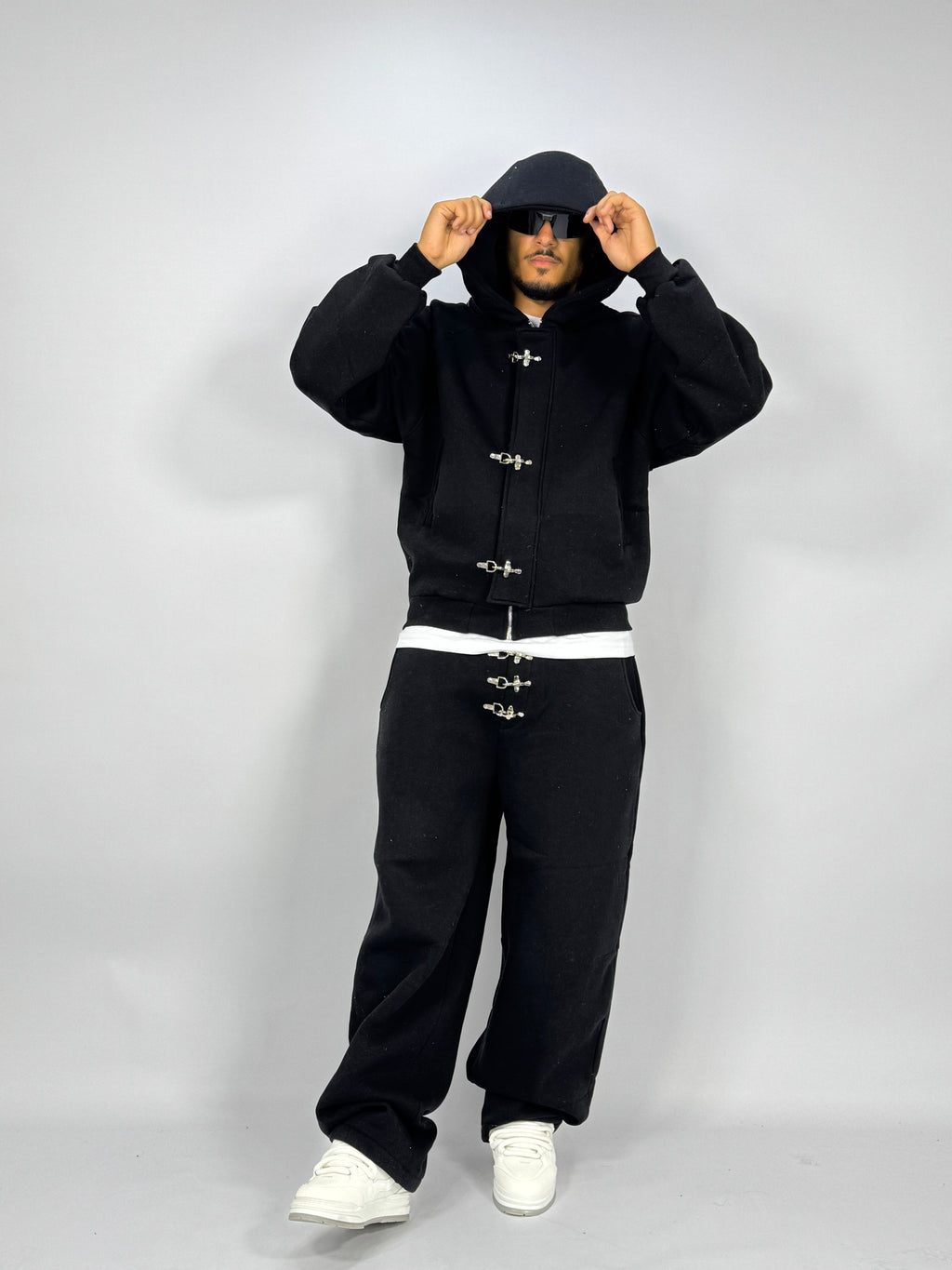 Ensemble Métalliques Noir à Capuche