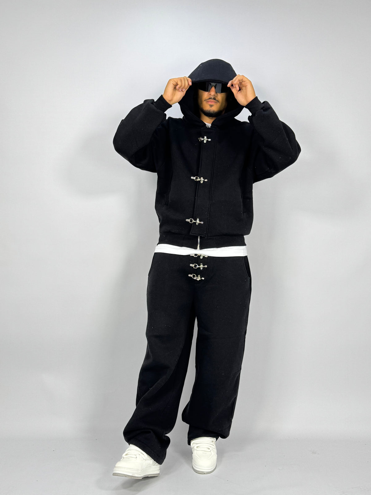 Ensemble Métalliques Noir à Capuche