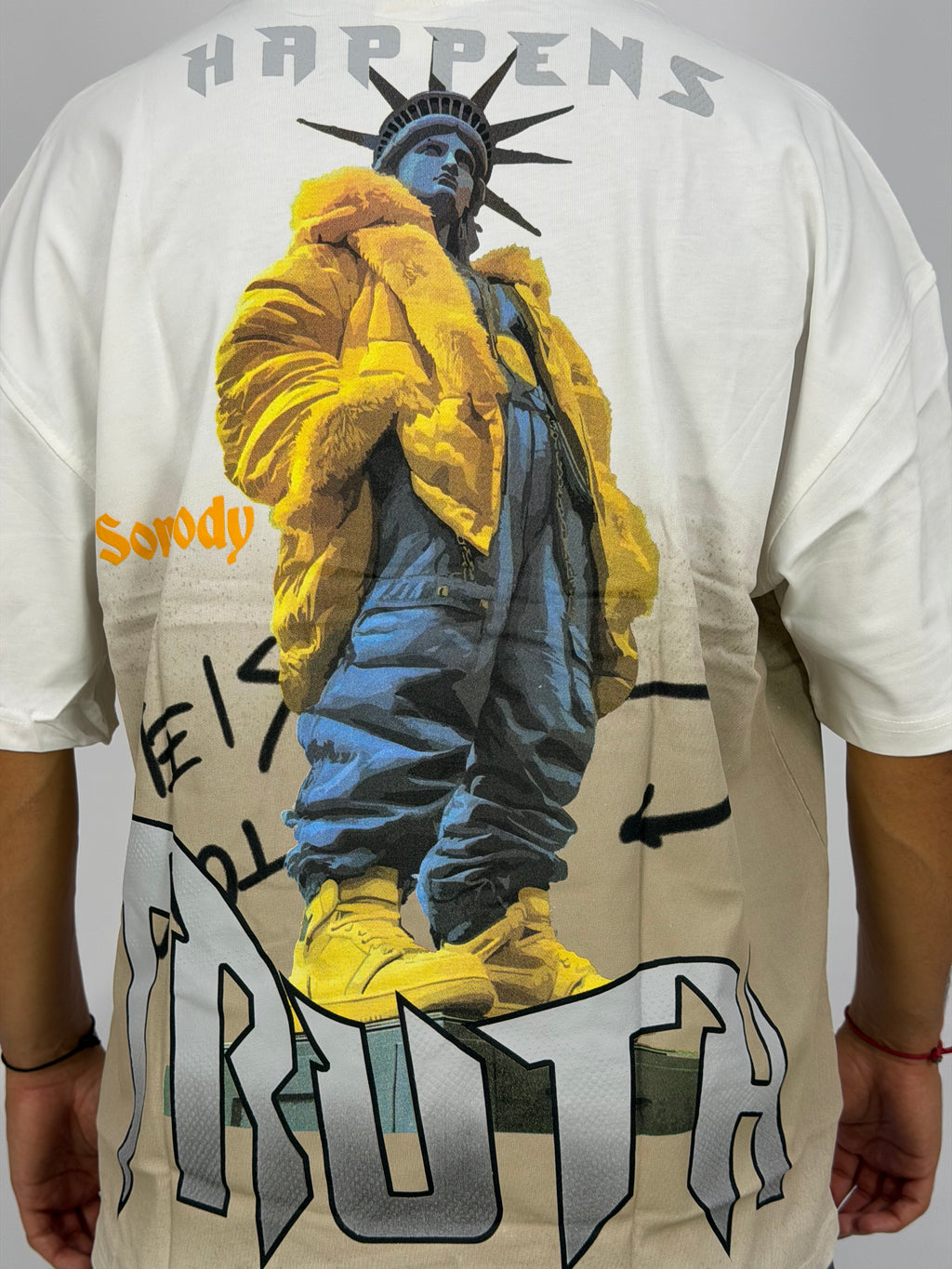 T-shirt ORIGINAL Oversize Blanc – TRUTH Street Graphic Edition