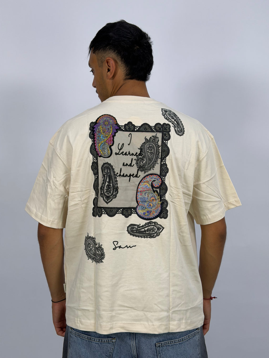 T-shirt ORIGINAL Oversize Blanc – Paisley Statement “I Learned & Changed” Edition