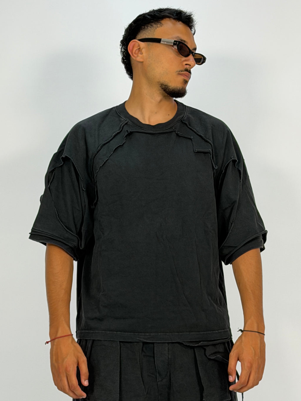 Ensemble “OCEAN DUST” Noir Foncé – T-Shirt + Short Cargo Streetwear