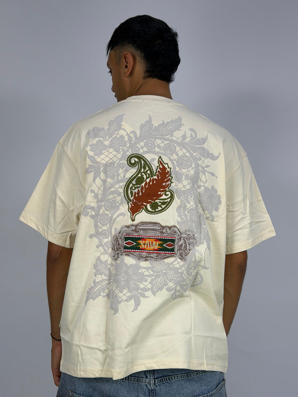 T-shirt ORIGINAL Oversize Blanc– Graphic Chest Detail