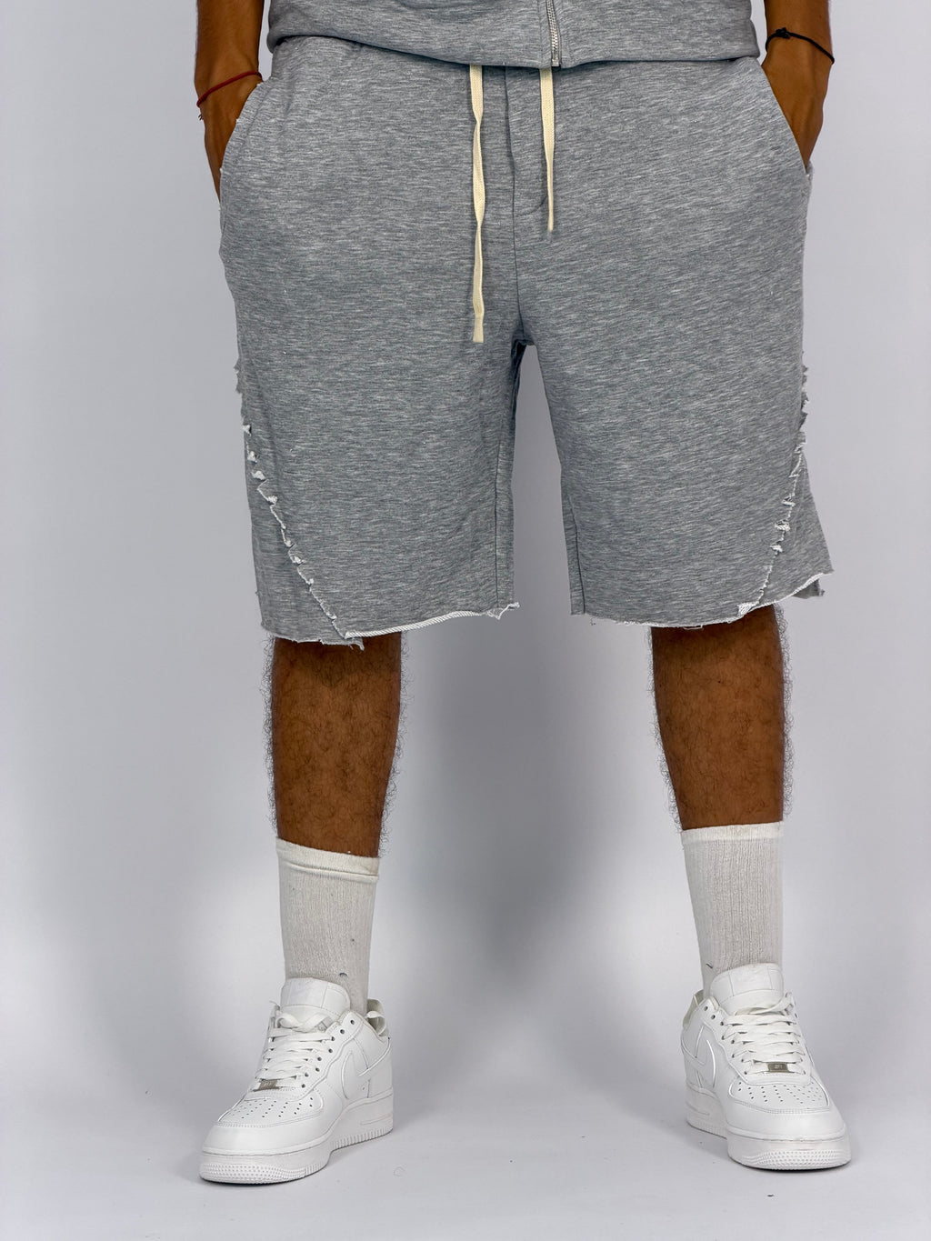Ensemble “SAND WAVE” GRIS – Hoodie Sans Manches + Short Summer Fit