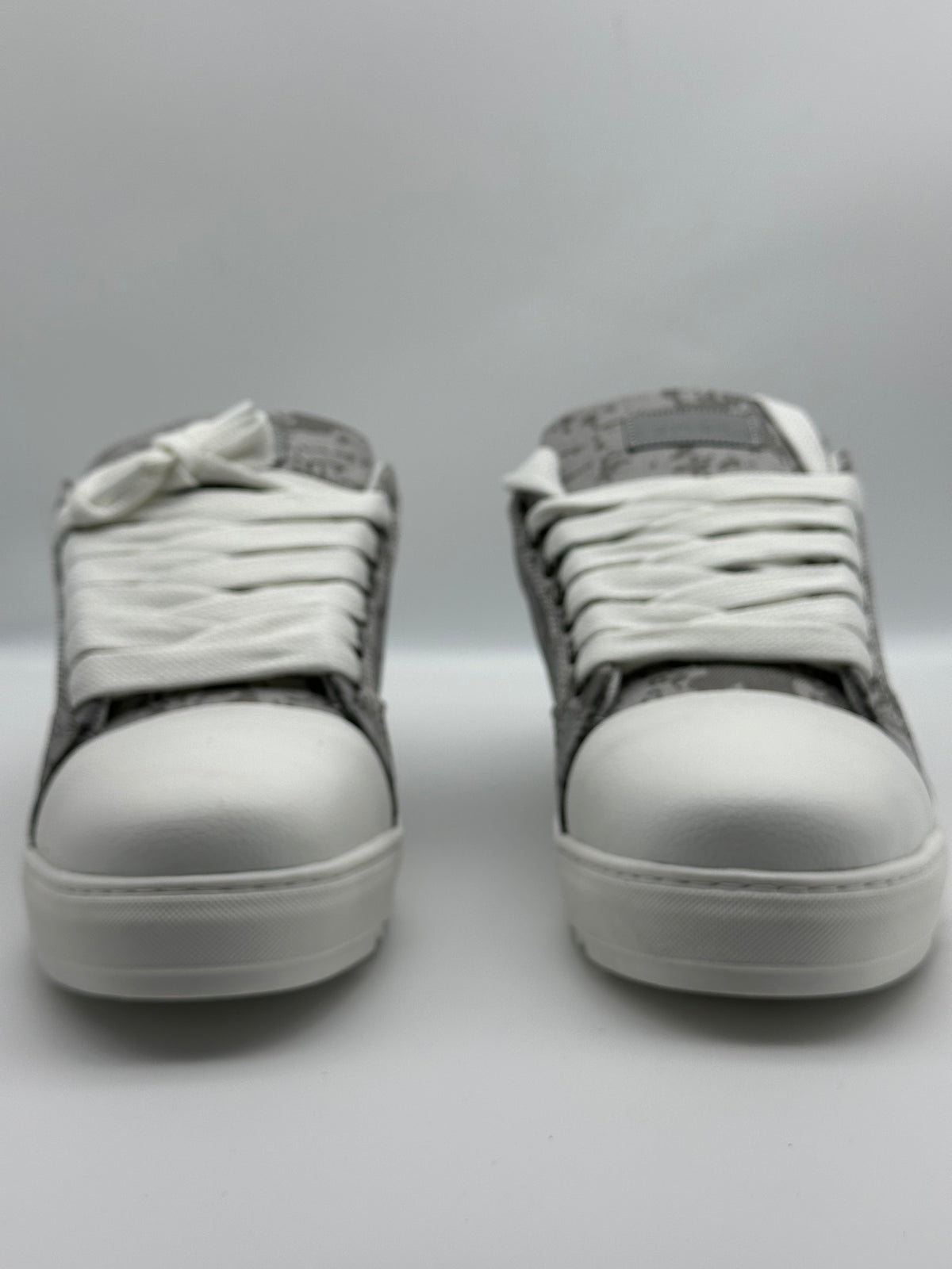 Sneakers ORIGINAL Gris et Blanc à lacets larges