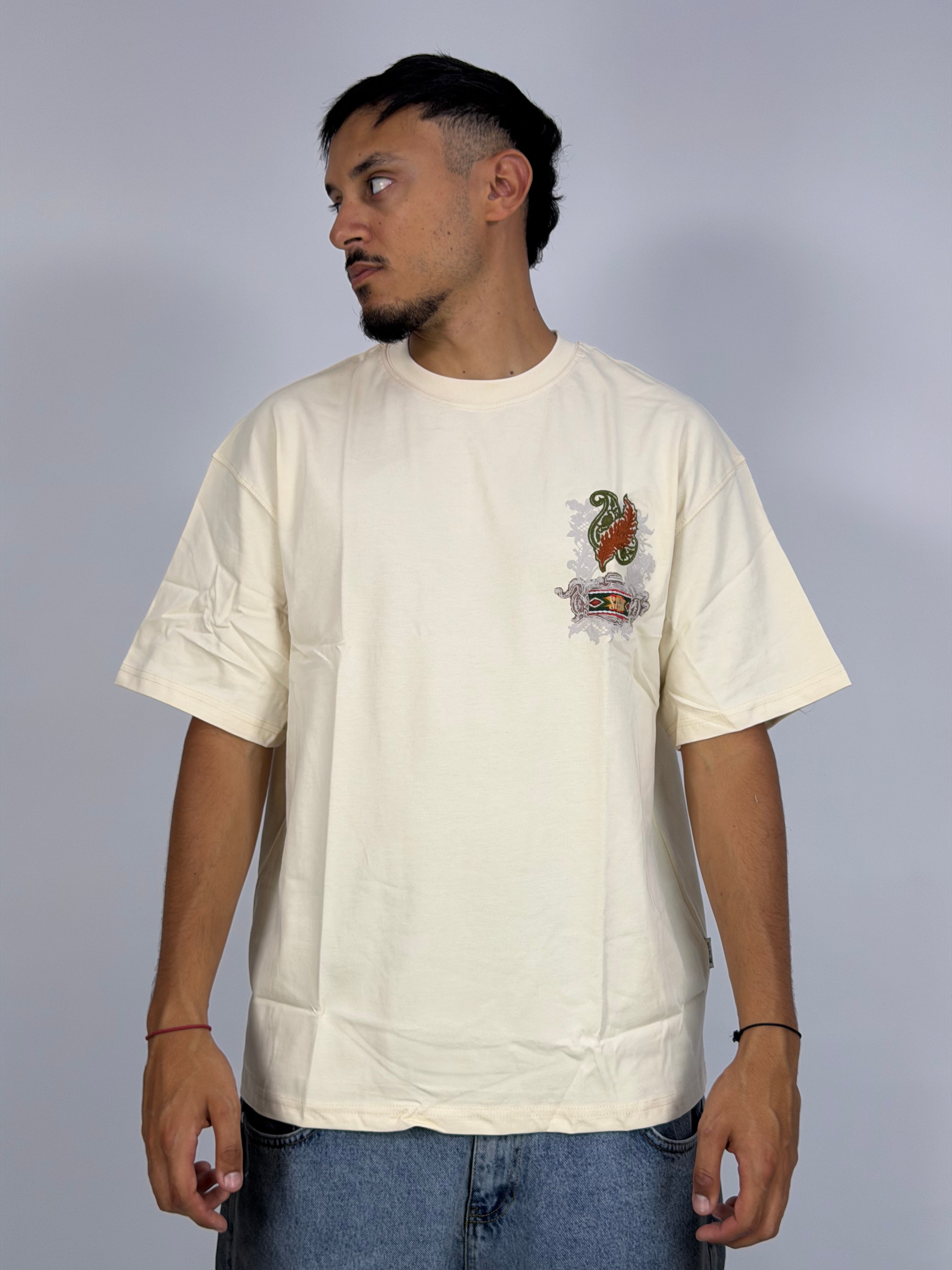 T-shirt ORIGINAL Oversize Blanc– Graphic Chest Detail
