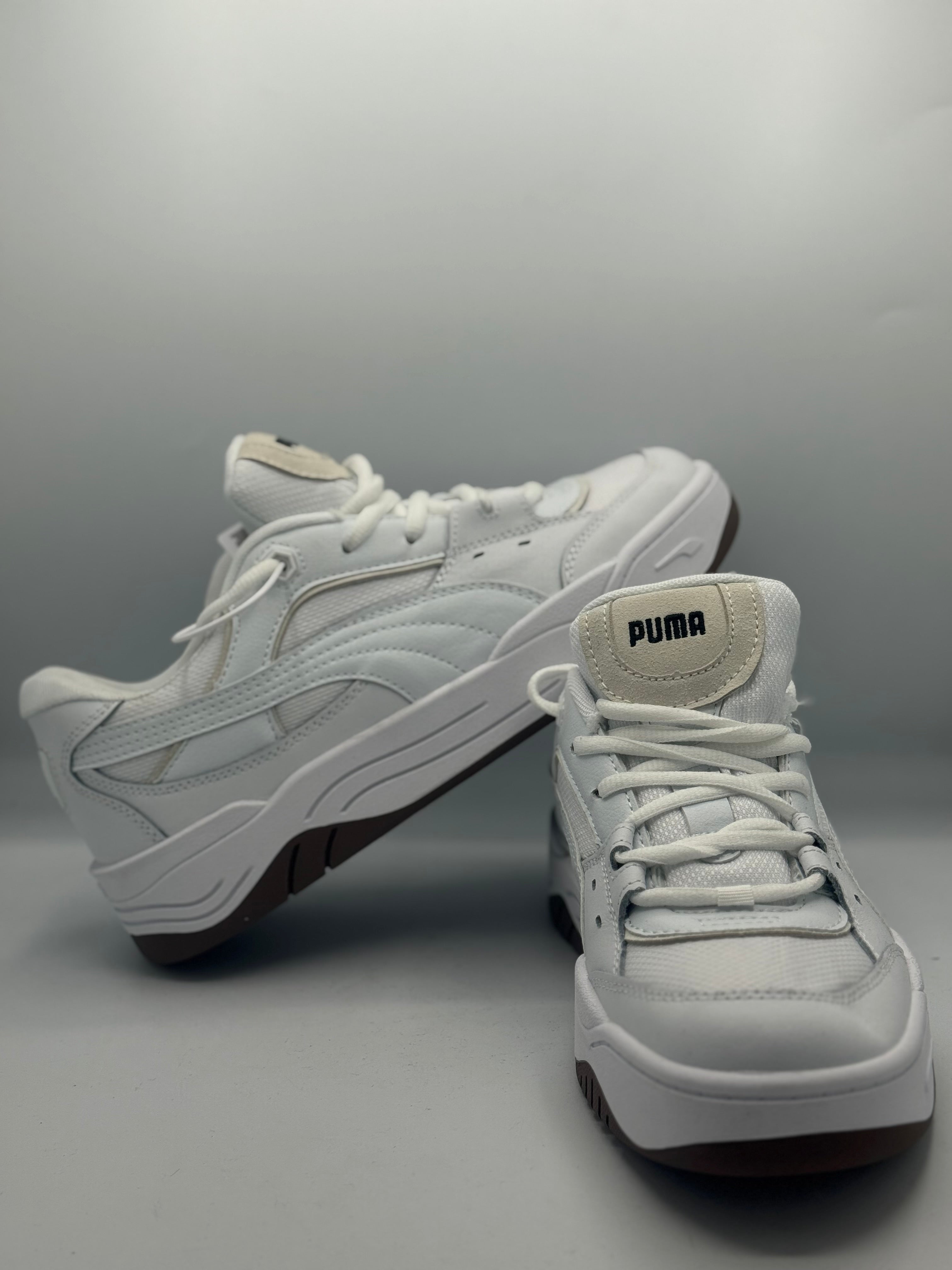 Sneakers Desert Flow – All White Edition