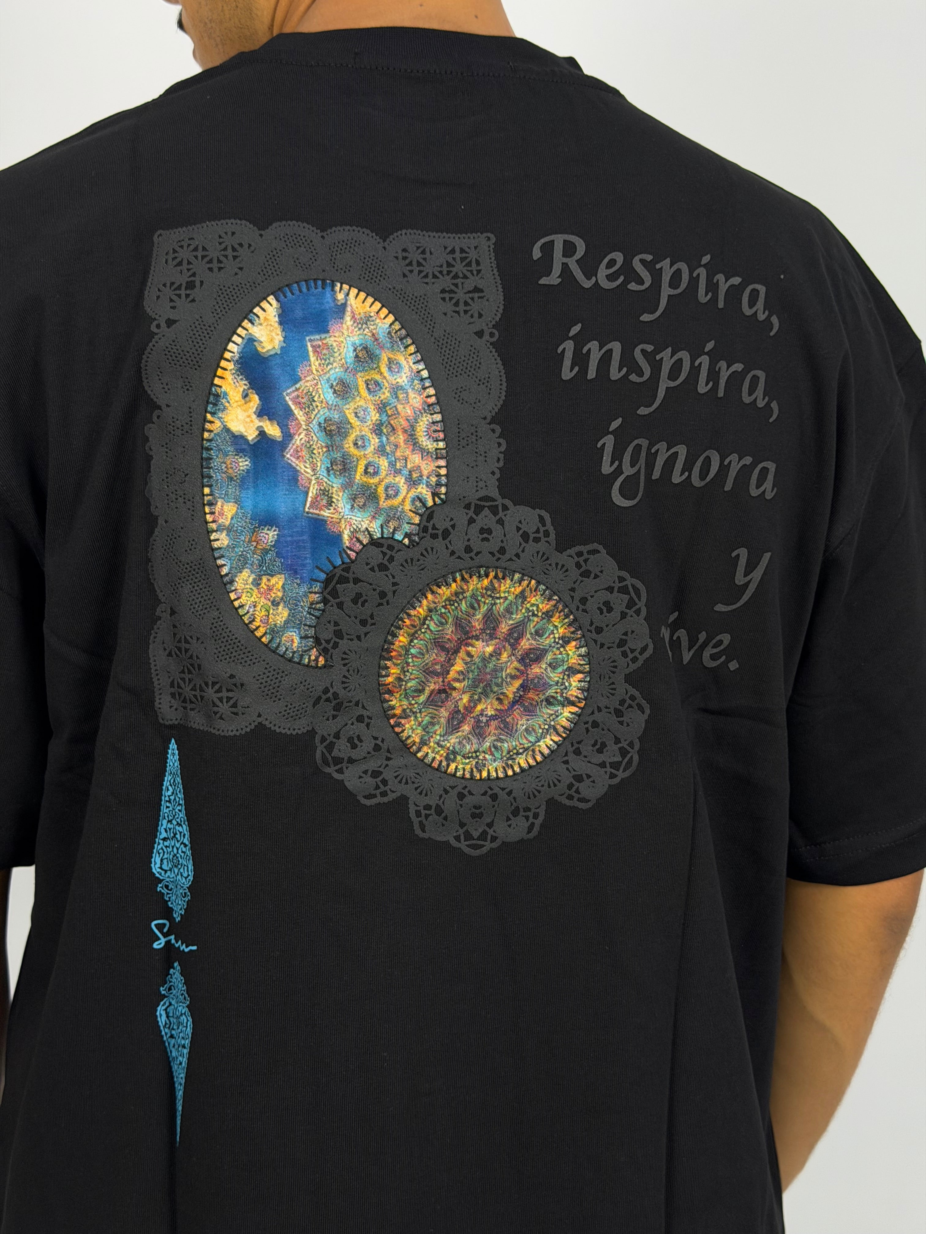 T-shirt ORIGINAL Oversize Noir – Mandala Minimal Edition