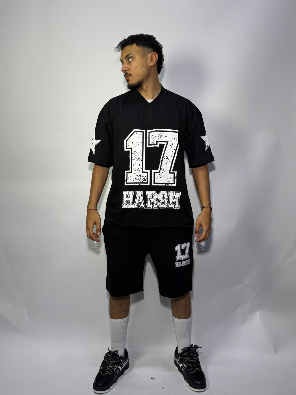 Ensemble Streetwear “17 HARSH” – Oversize Edition (A)