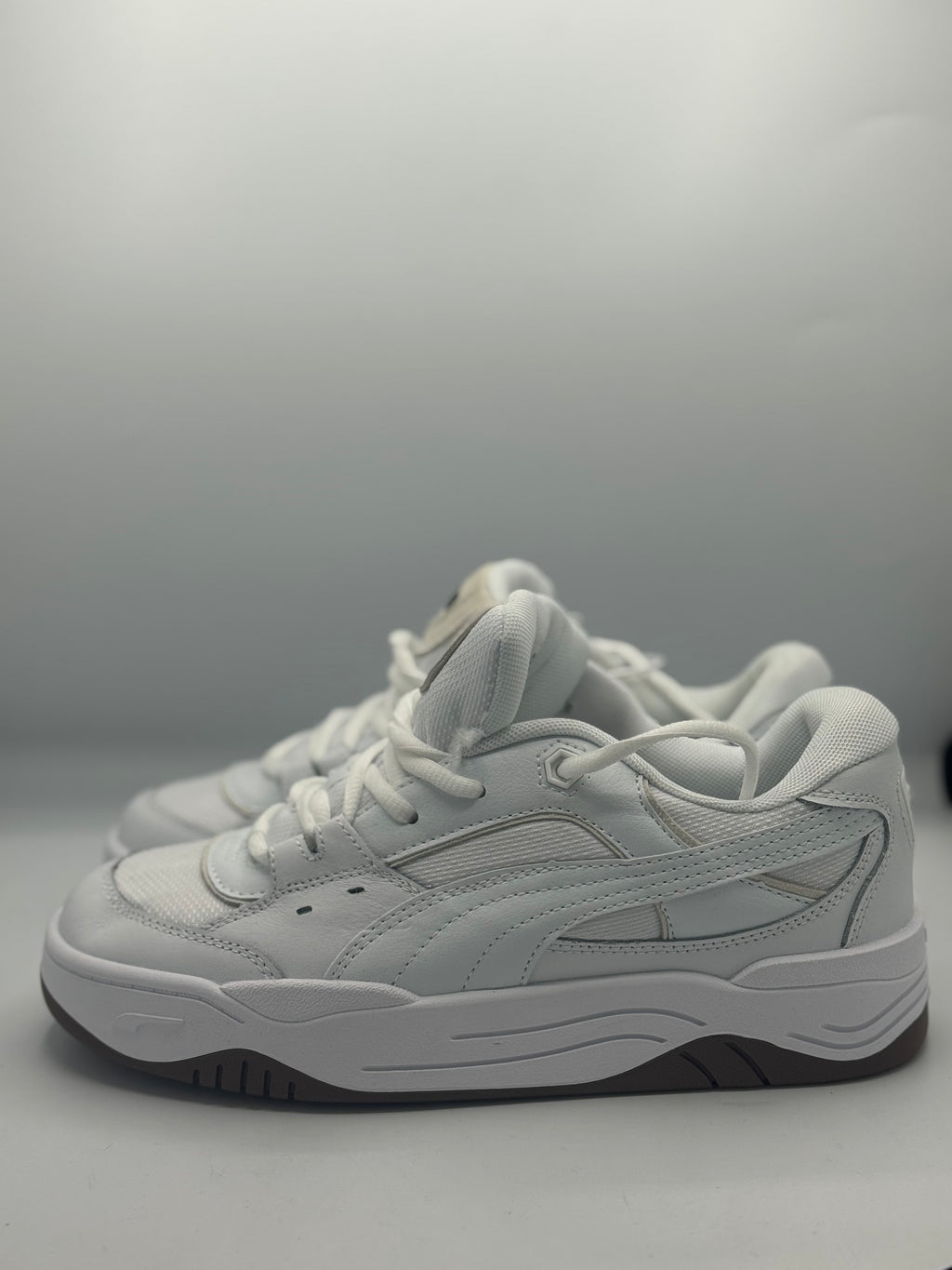 Sneakers Desert Flow – All White Edition