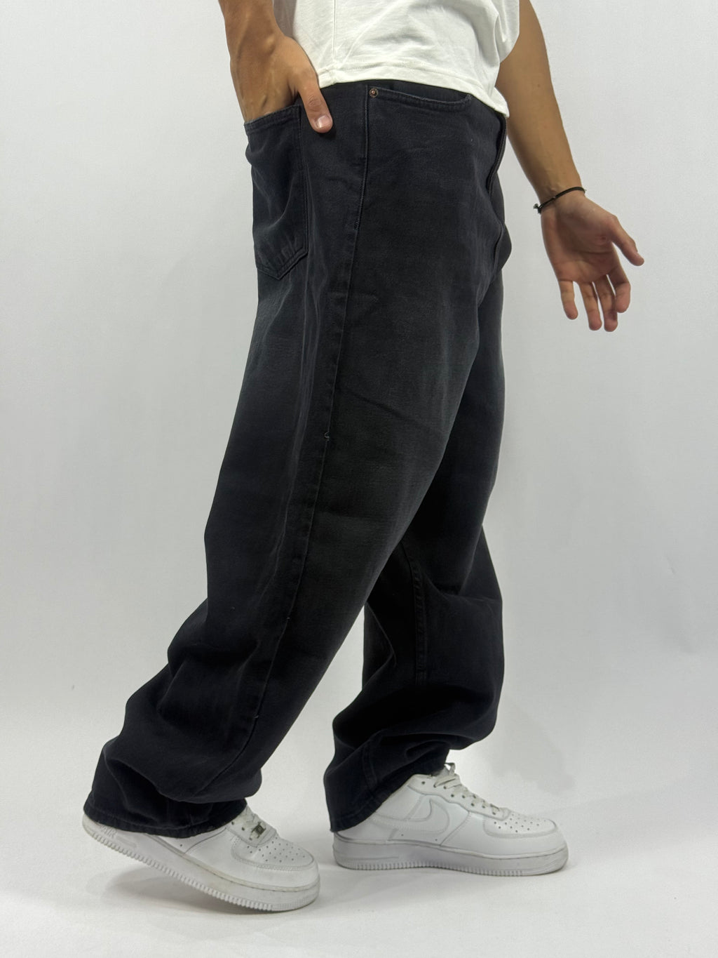 Jeans Noir Collection Street – Détails Contrastés | 1ère Qualité (Model B)
